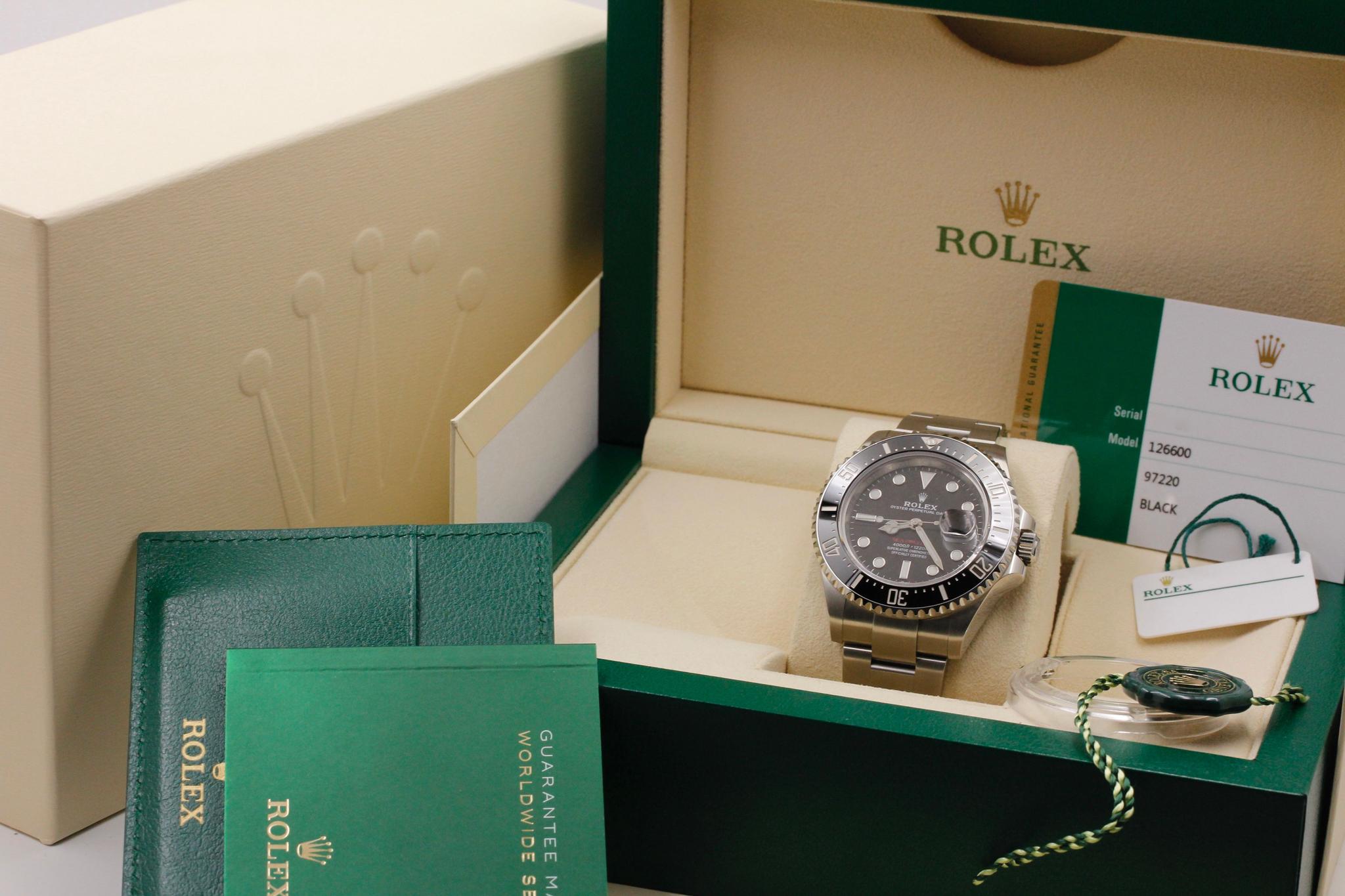Watch Image 11