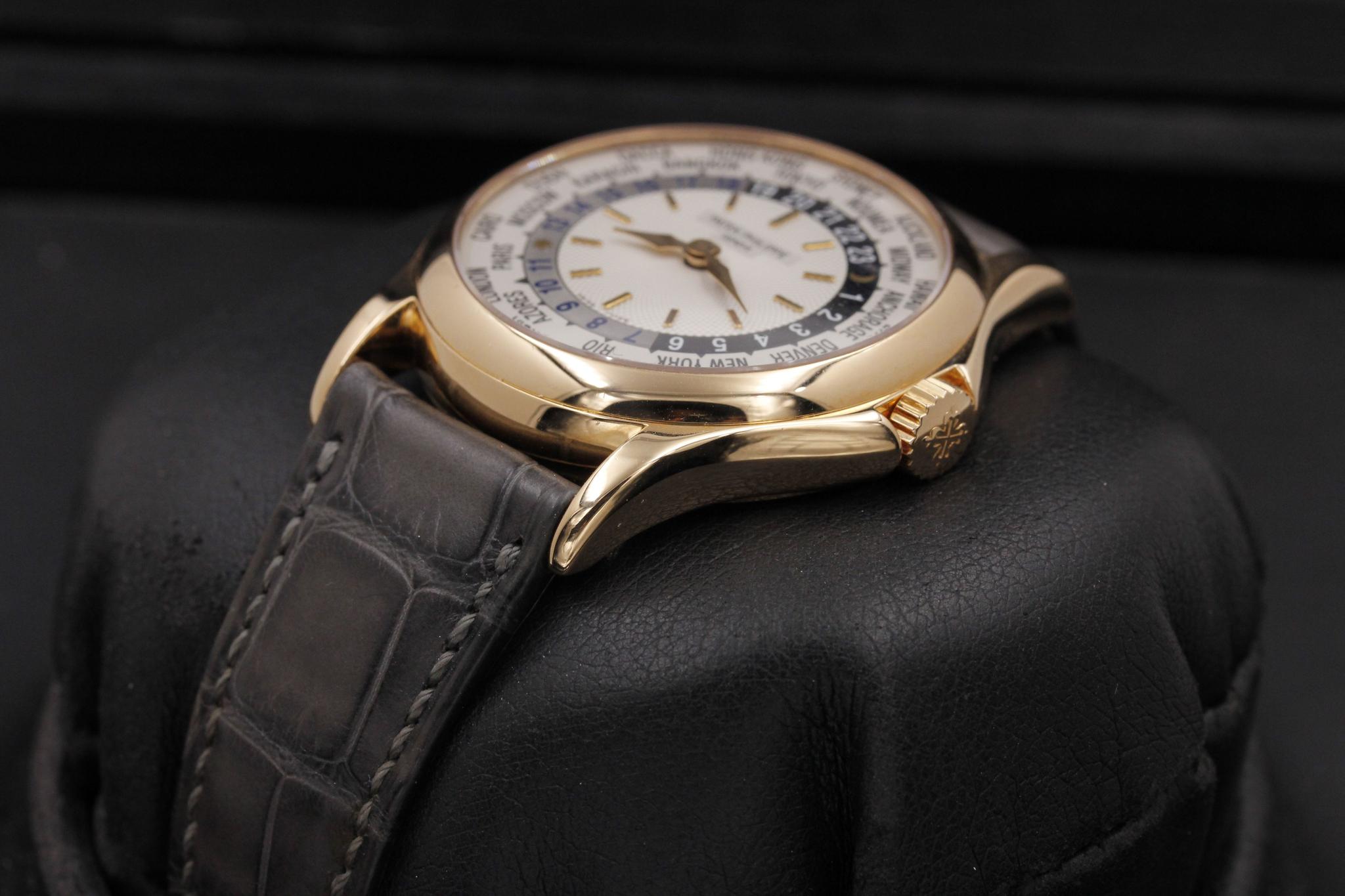 Watch Image 2