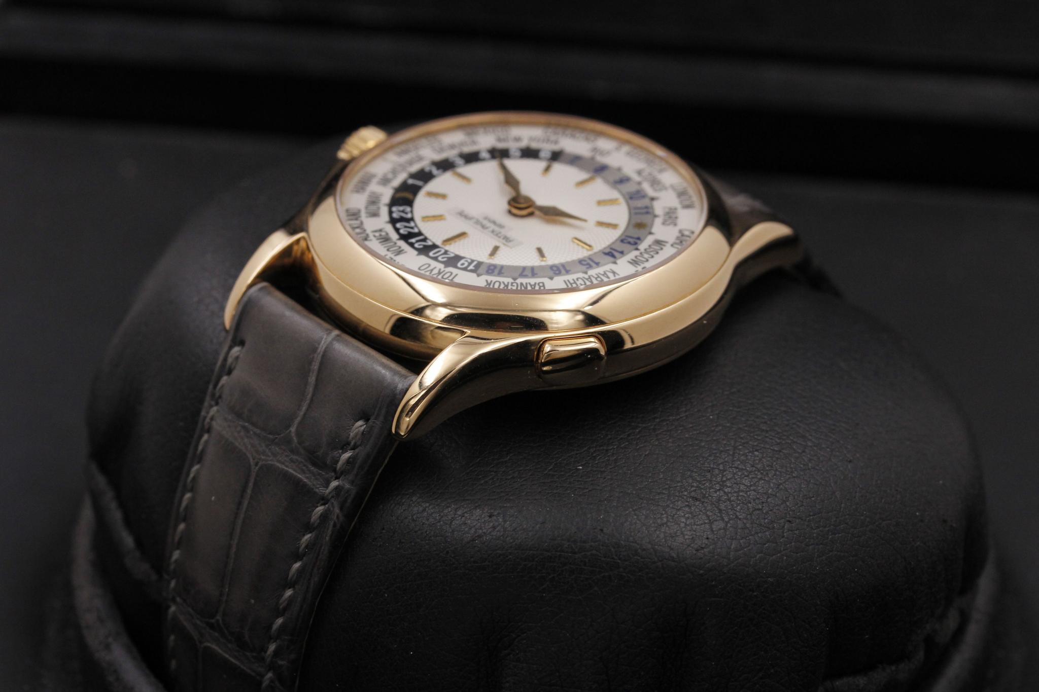 Watch Image 5