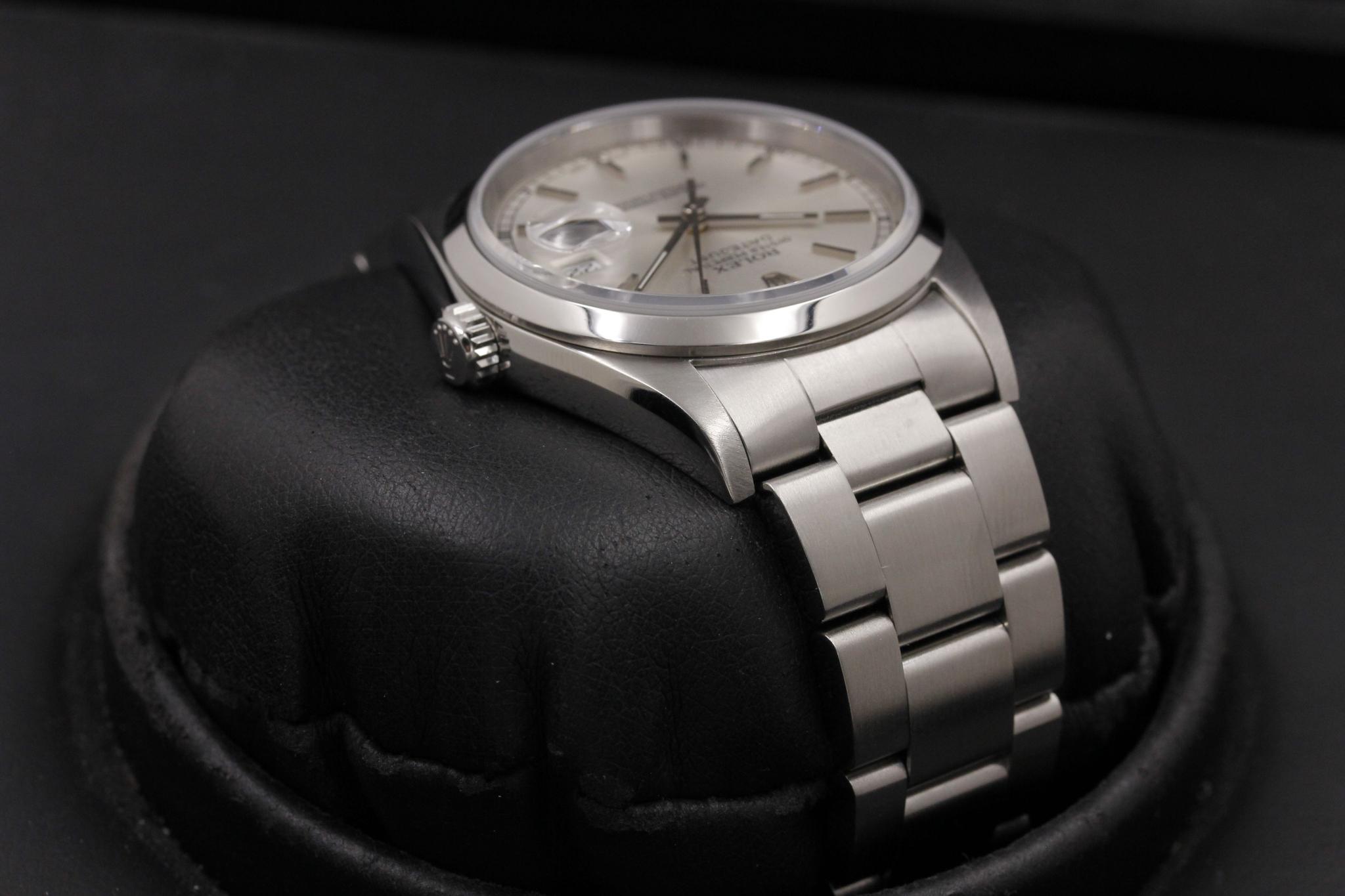 Watch Image 4