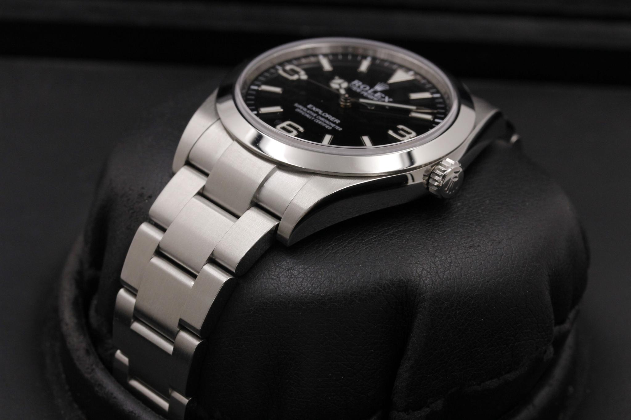 Watch Image 2