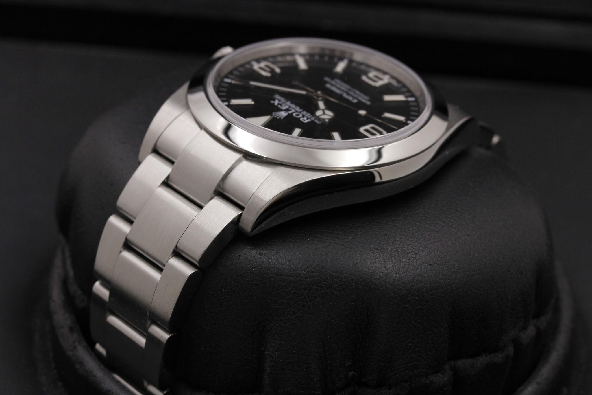Watch Image 5