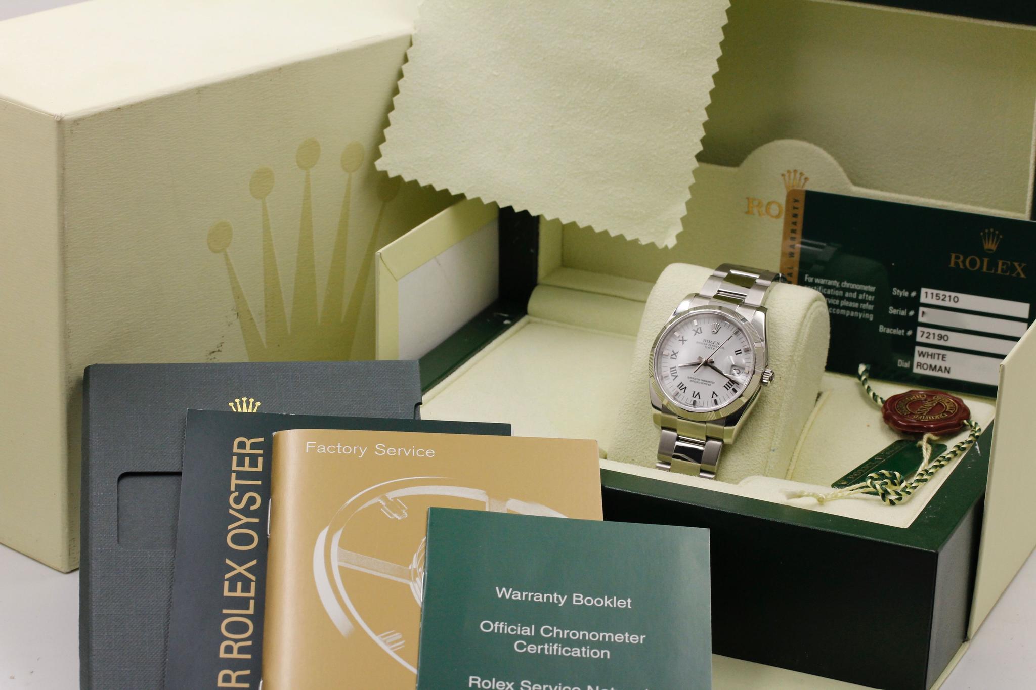 Watch Image 11