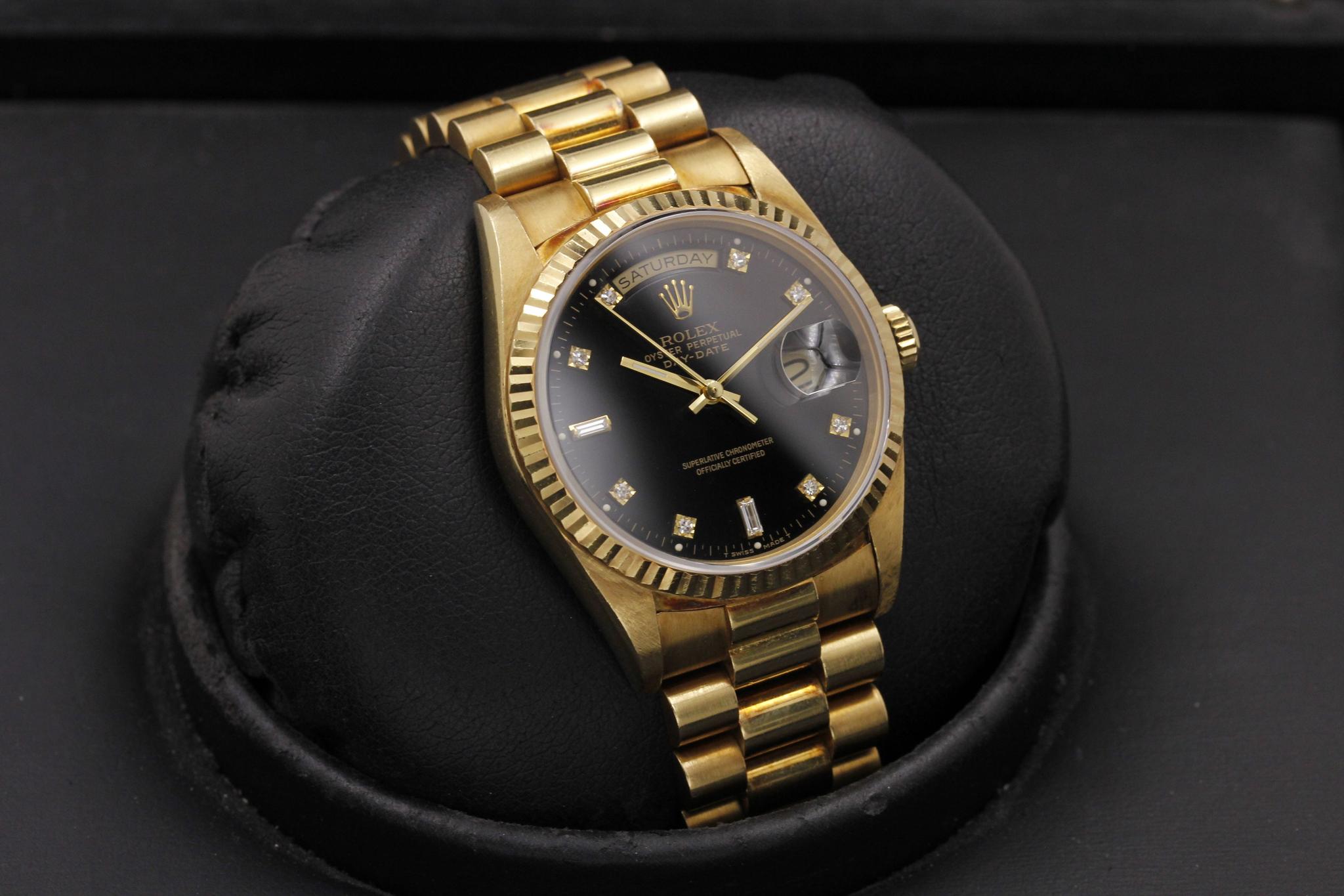 Watch Image 15
