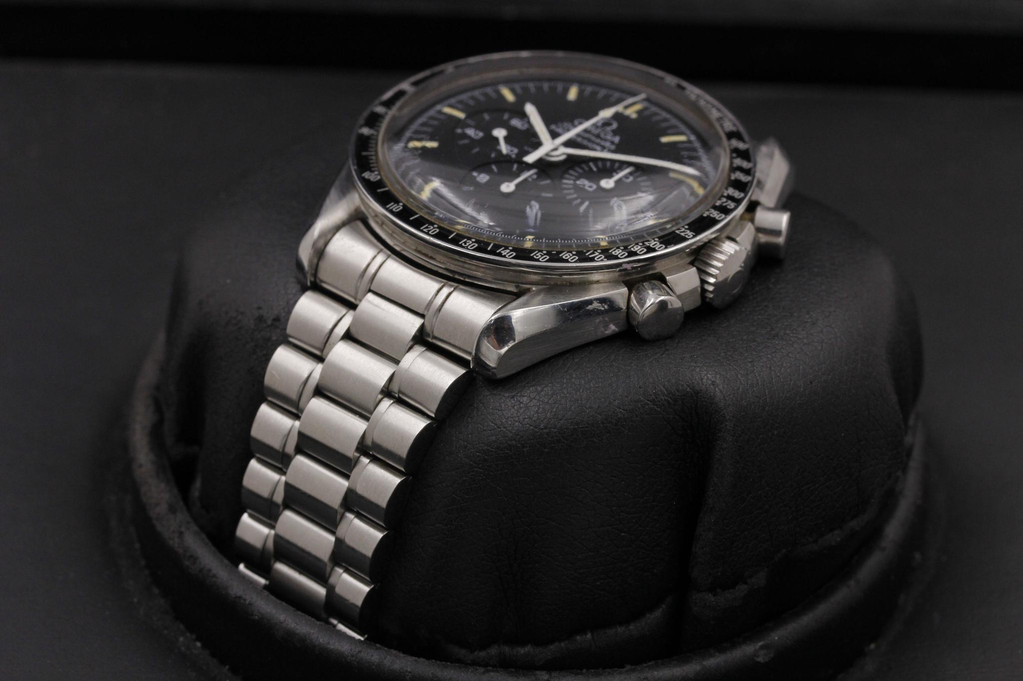 Watch Image 2