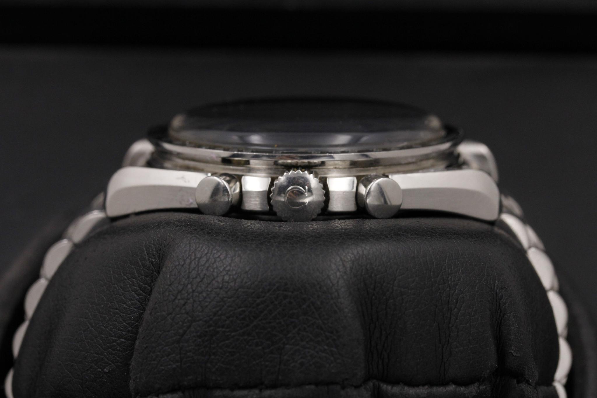 Watch Image 3