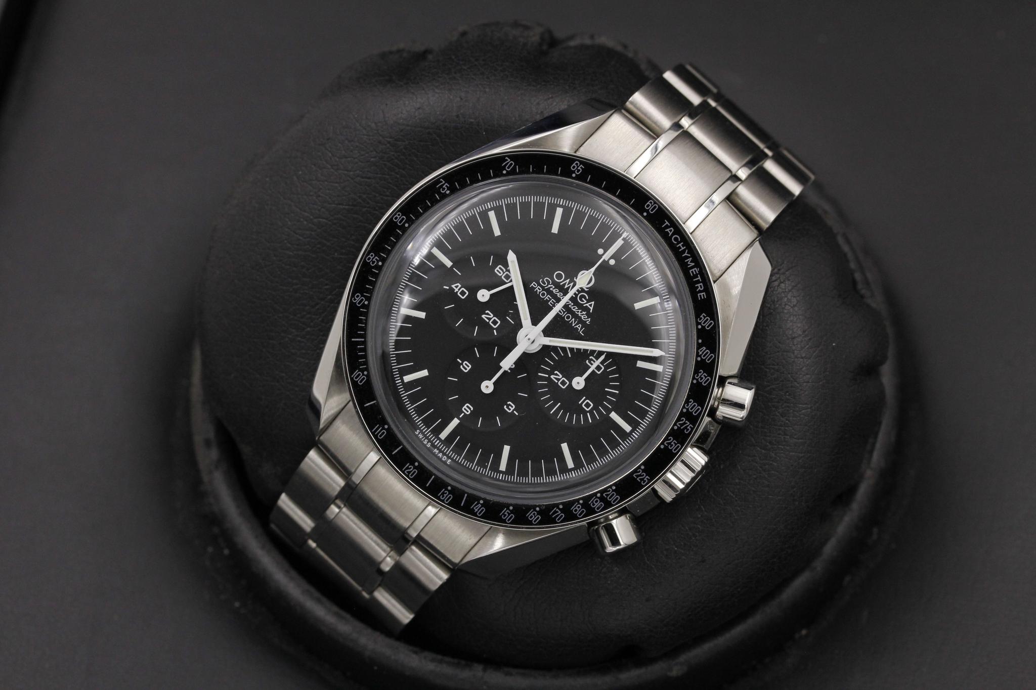 Watch Image 9