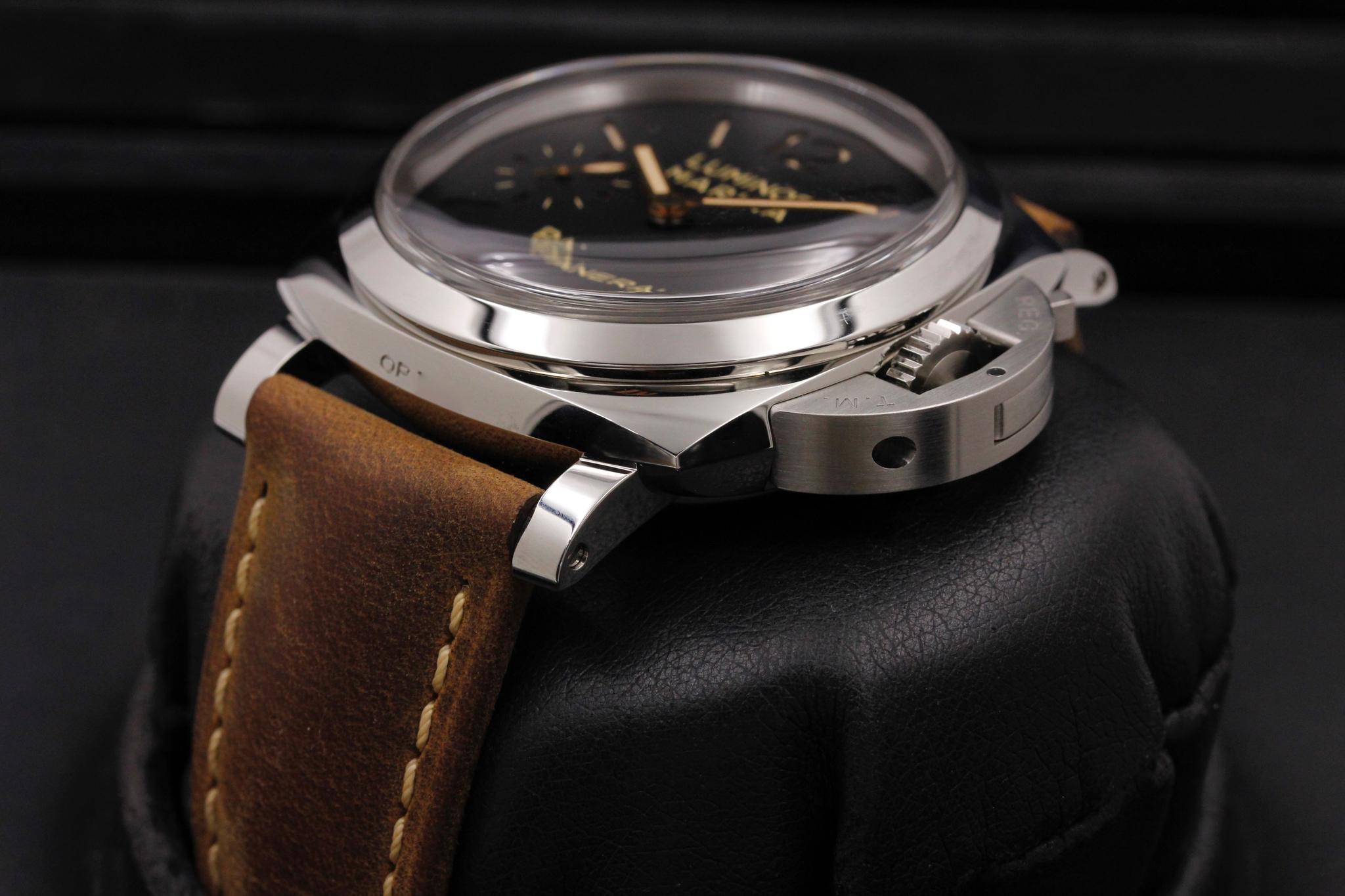 Watch Image 2