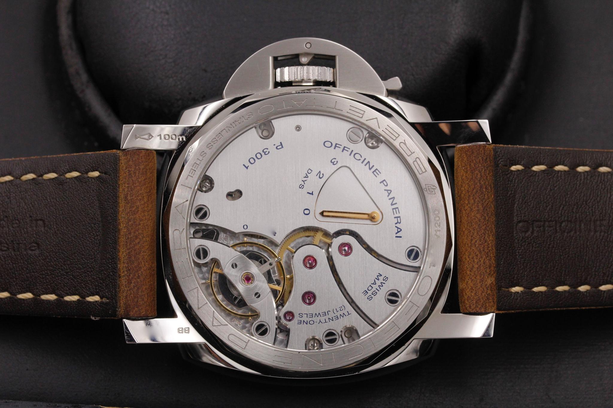 Watch Image 8