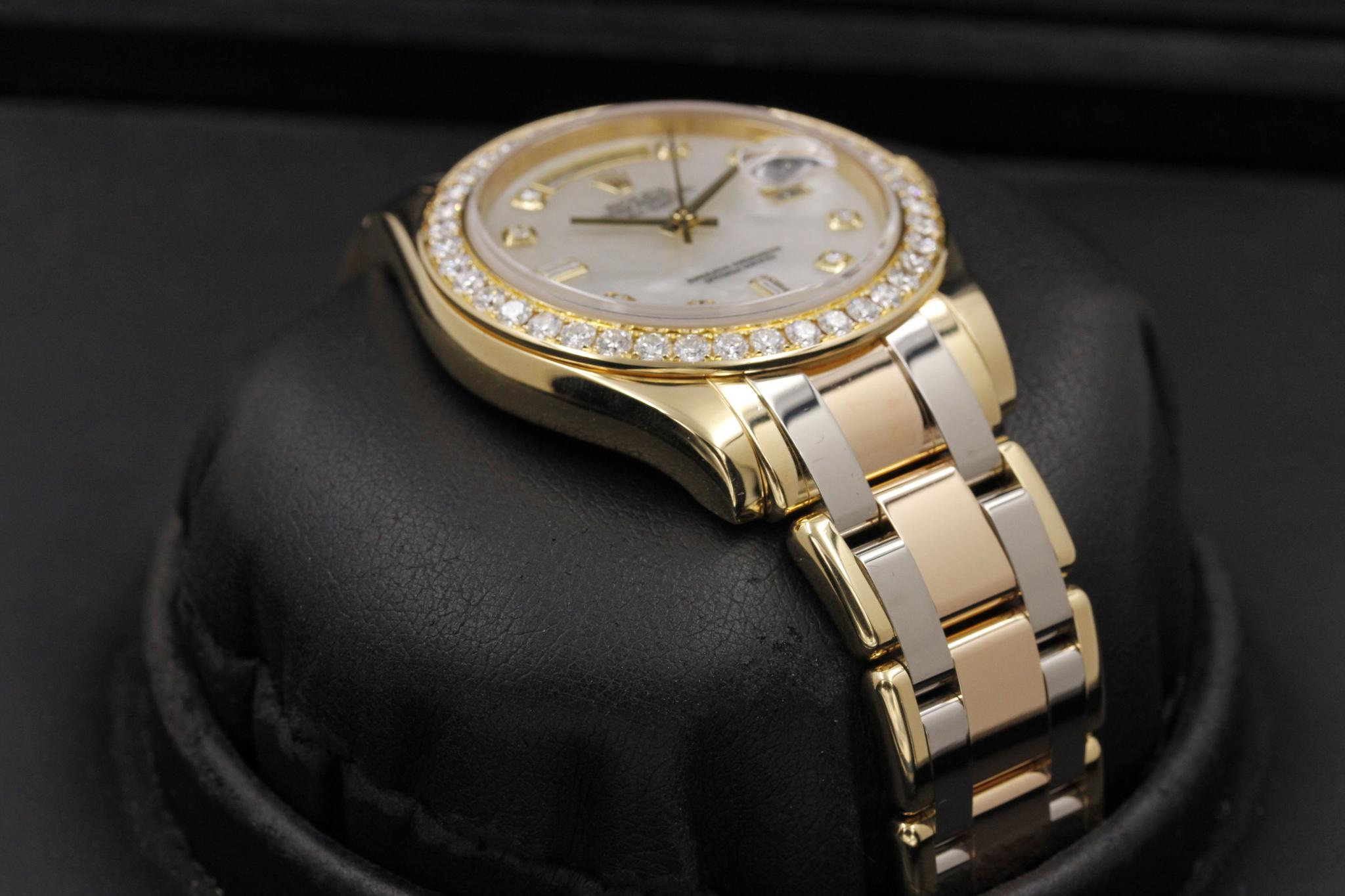 Watch Image 6