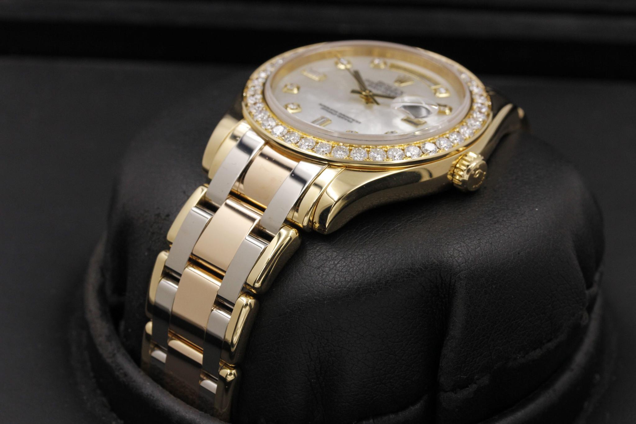 Watch Image 2
