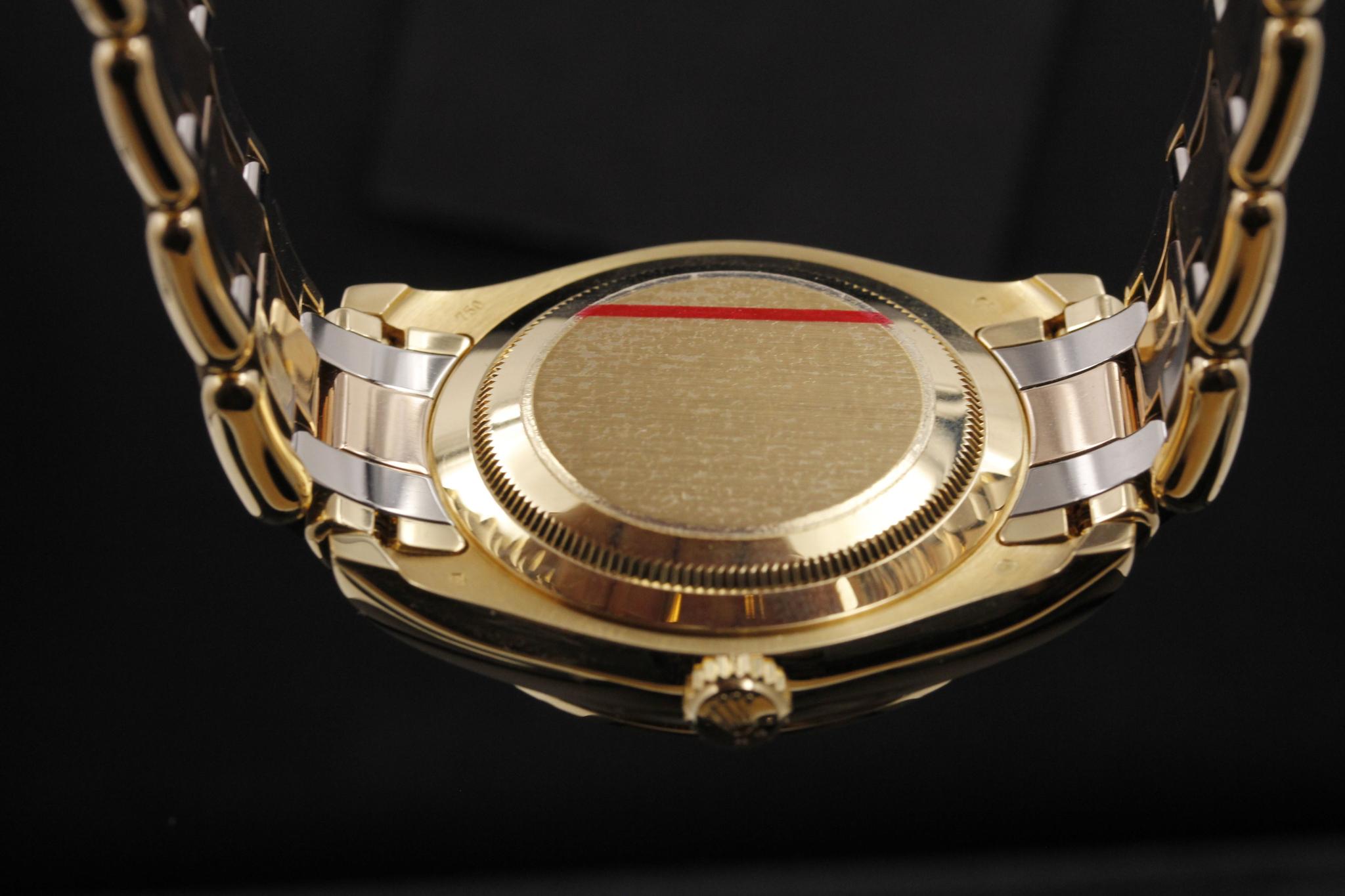Watch Image 7