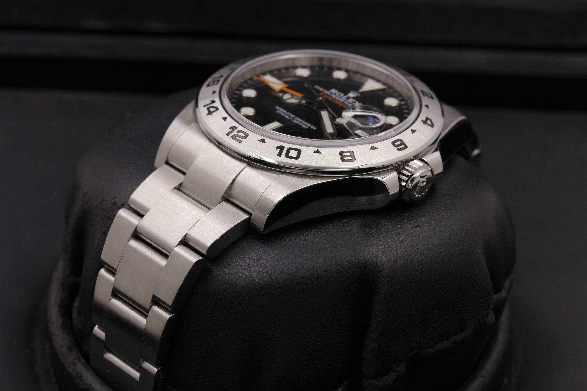 Watch Image 2