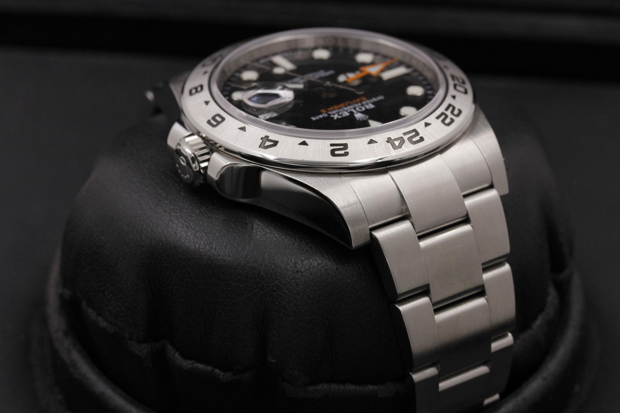 Watch Image 4