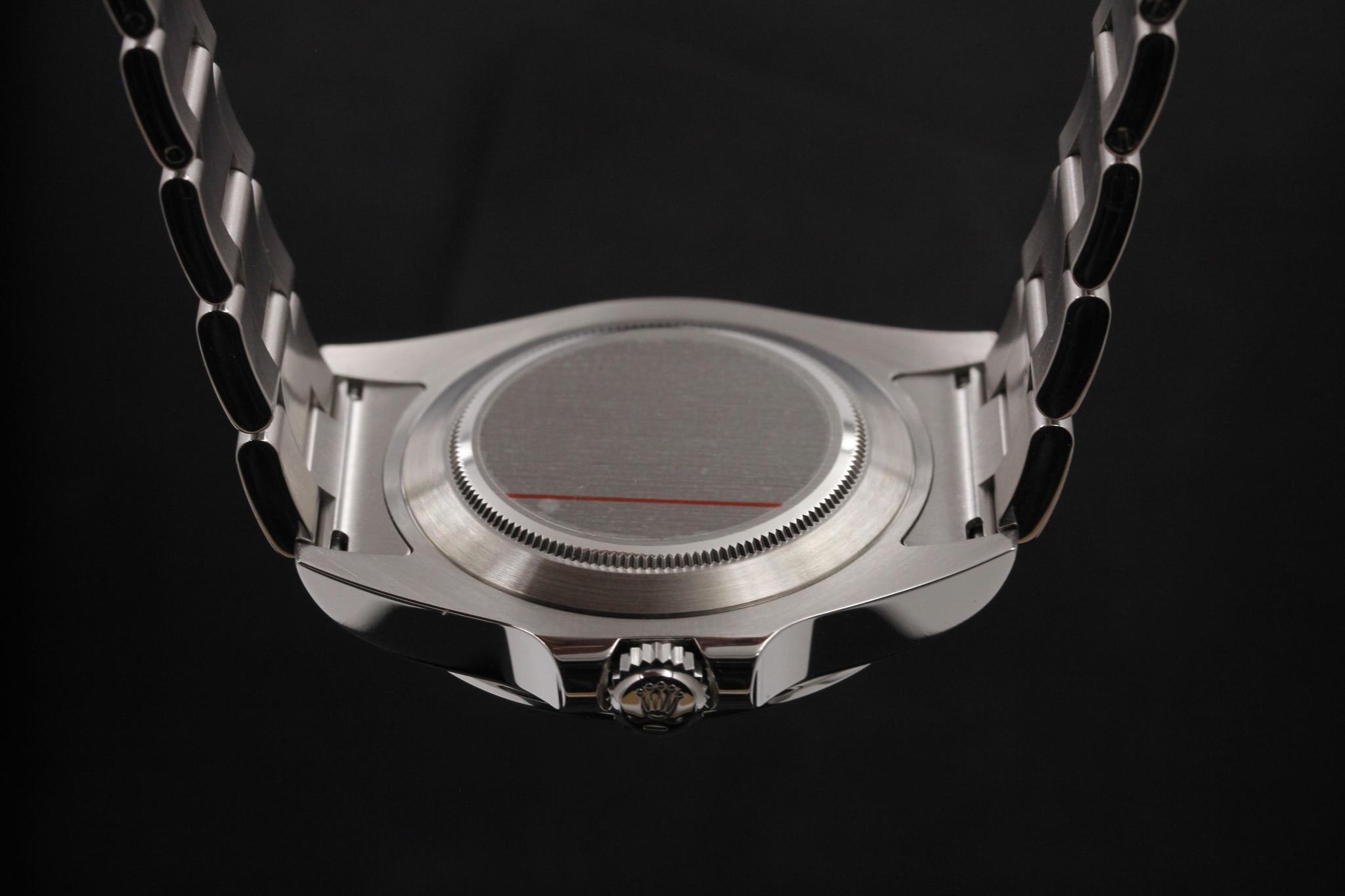Watch Image 7
