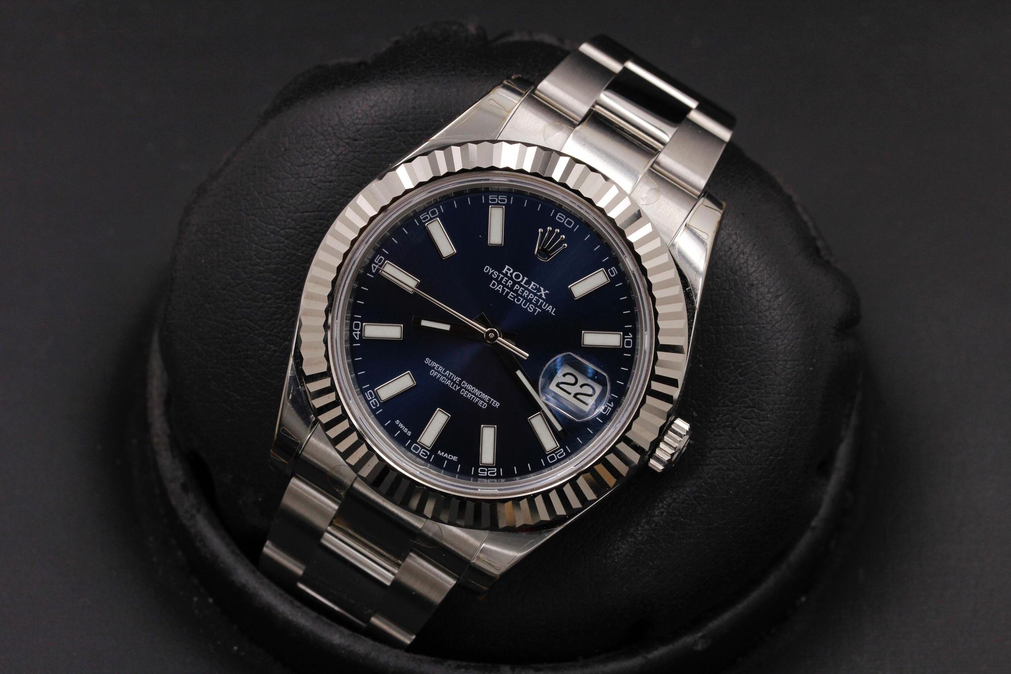 Watch Image 9