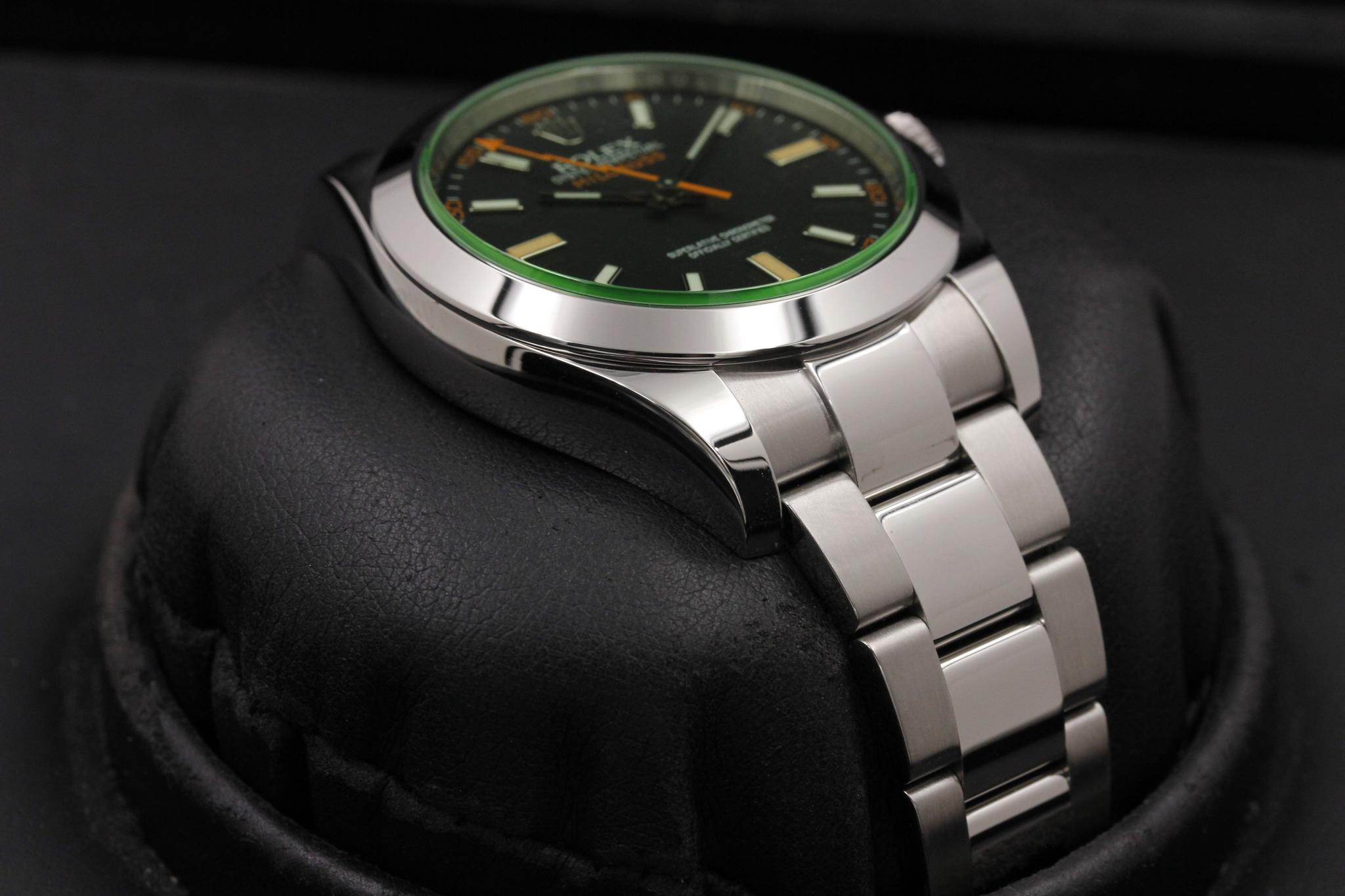 Watch Image 6