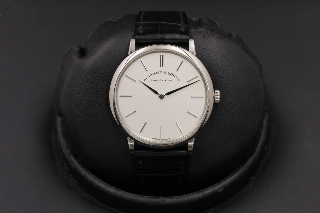 A. Lange & Söhne Saxonia Thin 201.027