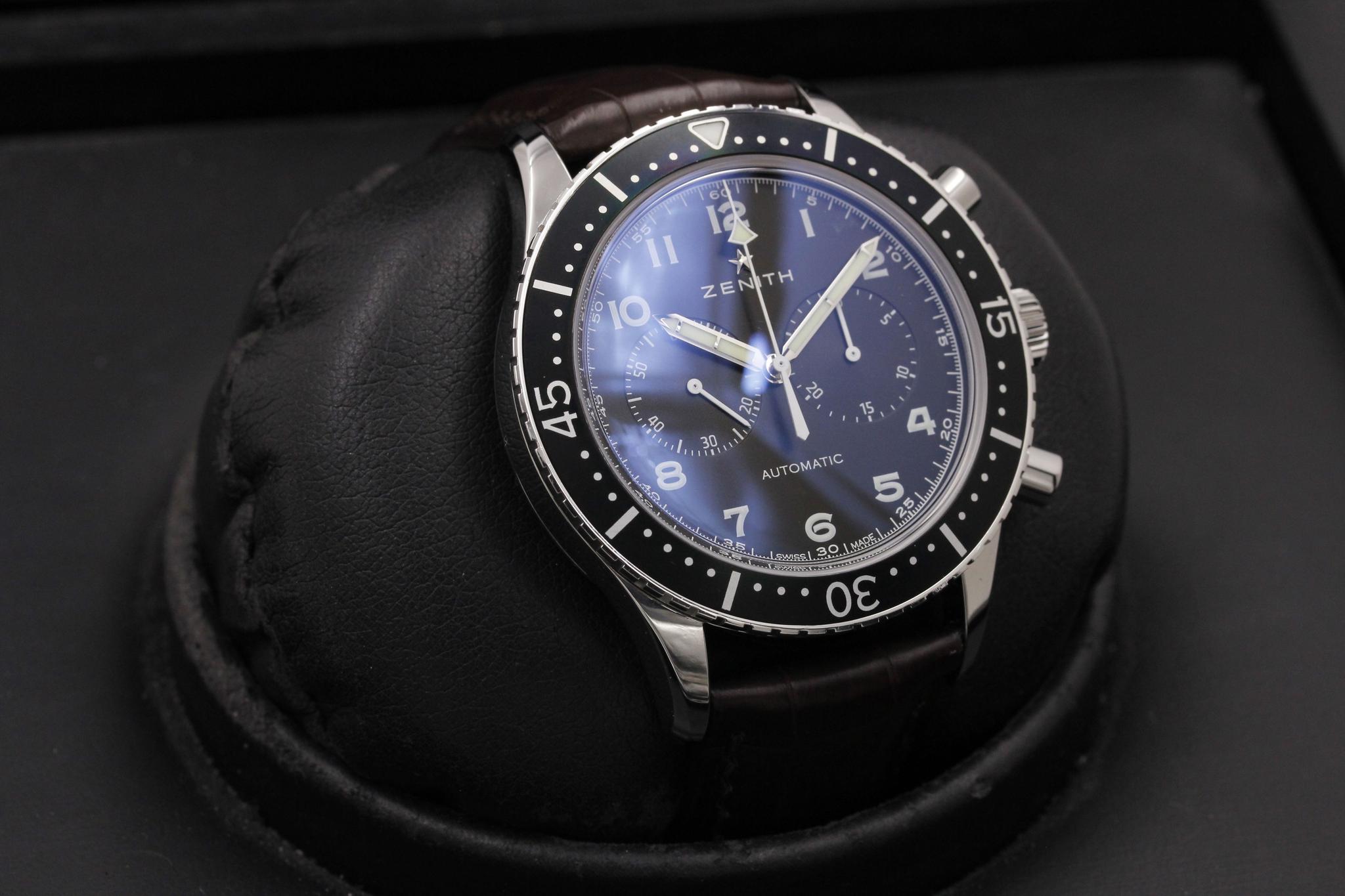 Watch Image 10