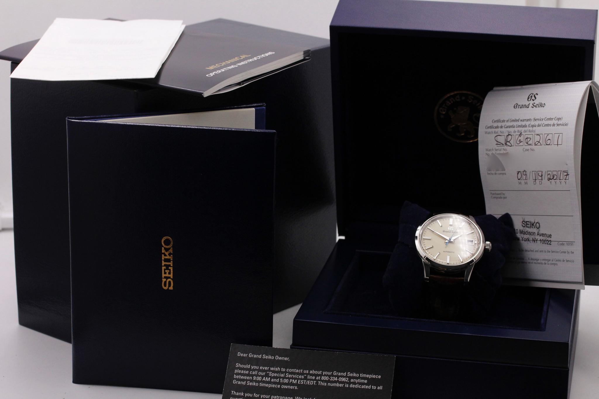 Watch Image 11