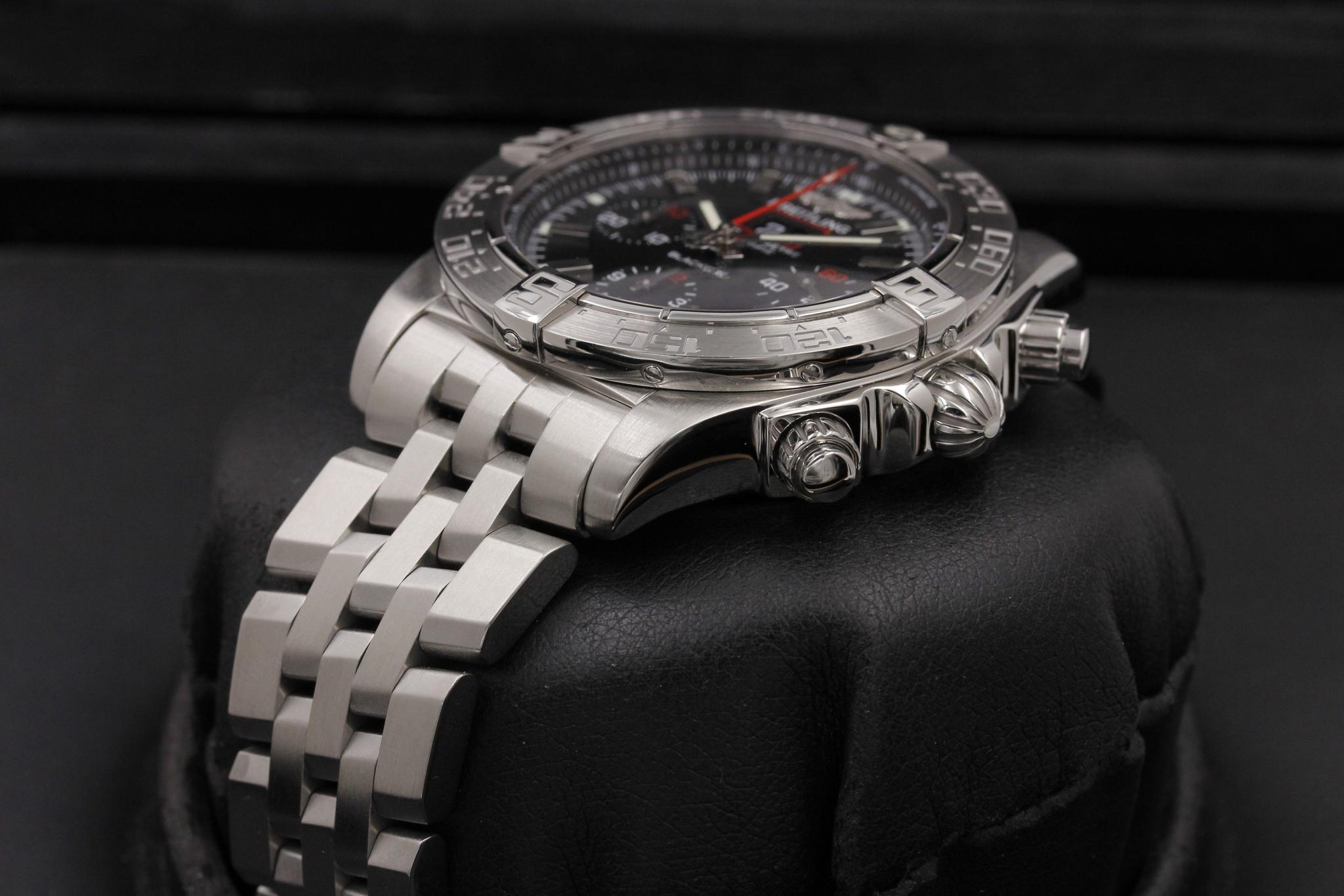 Watch Image 2