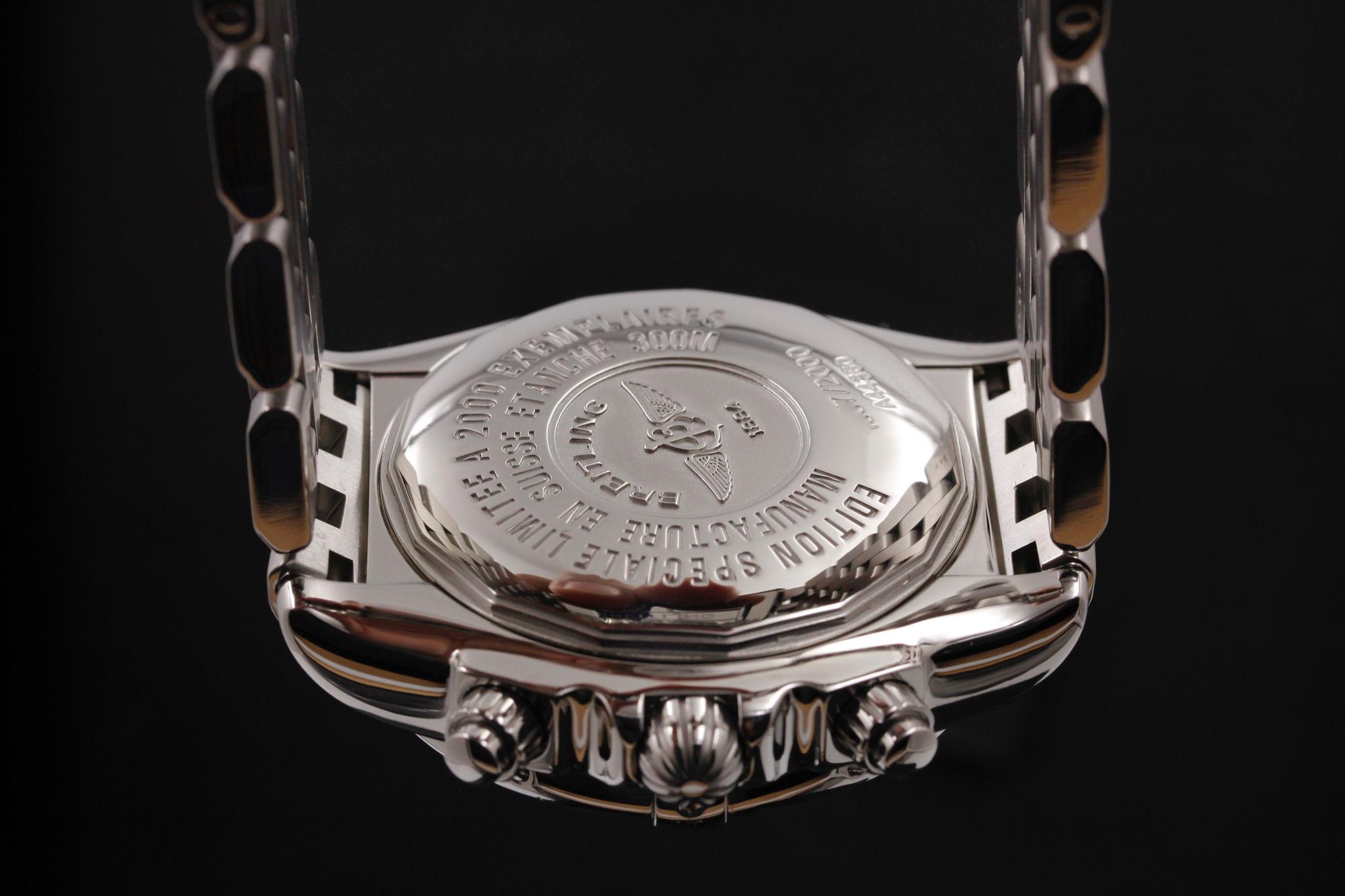 Watch Image 7