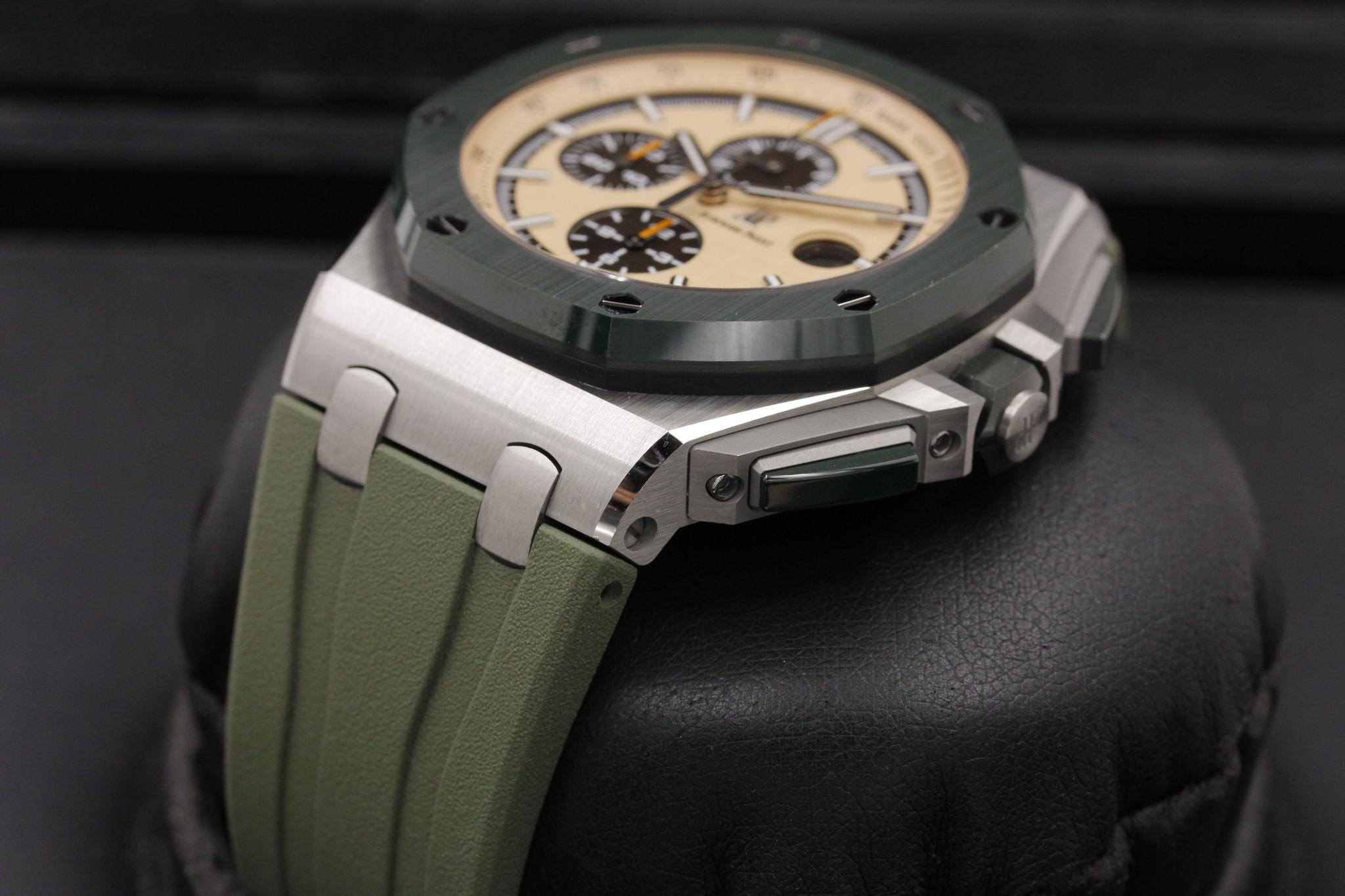 Watch Image 2
