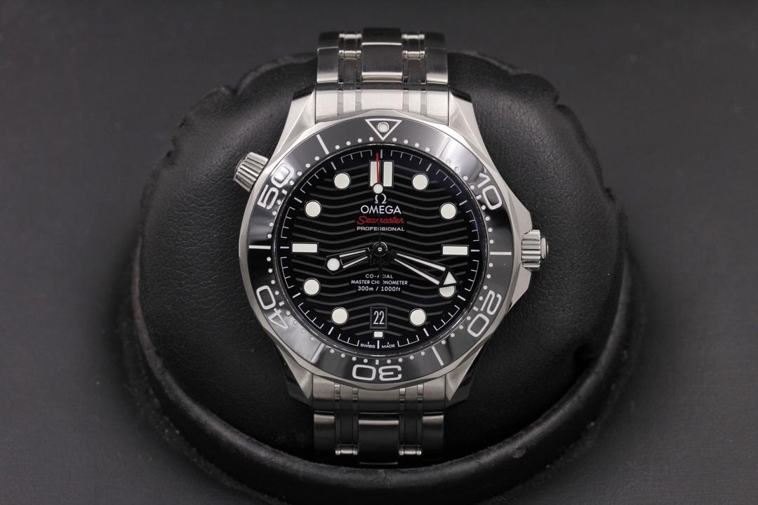Omega Seamaster 300m 210.30.42.20.01.001