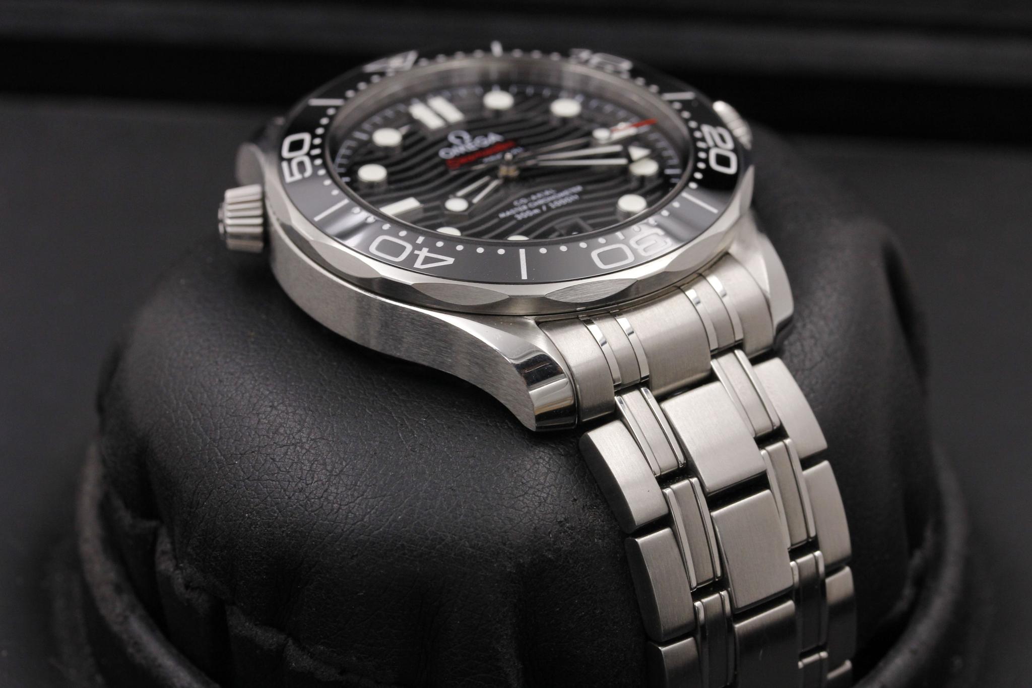 Watch Image 6