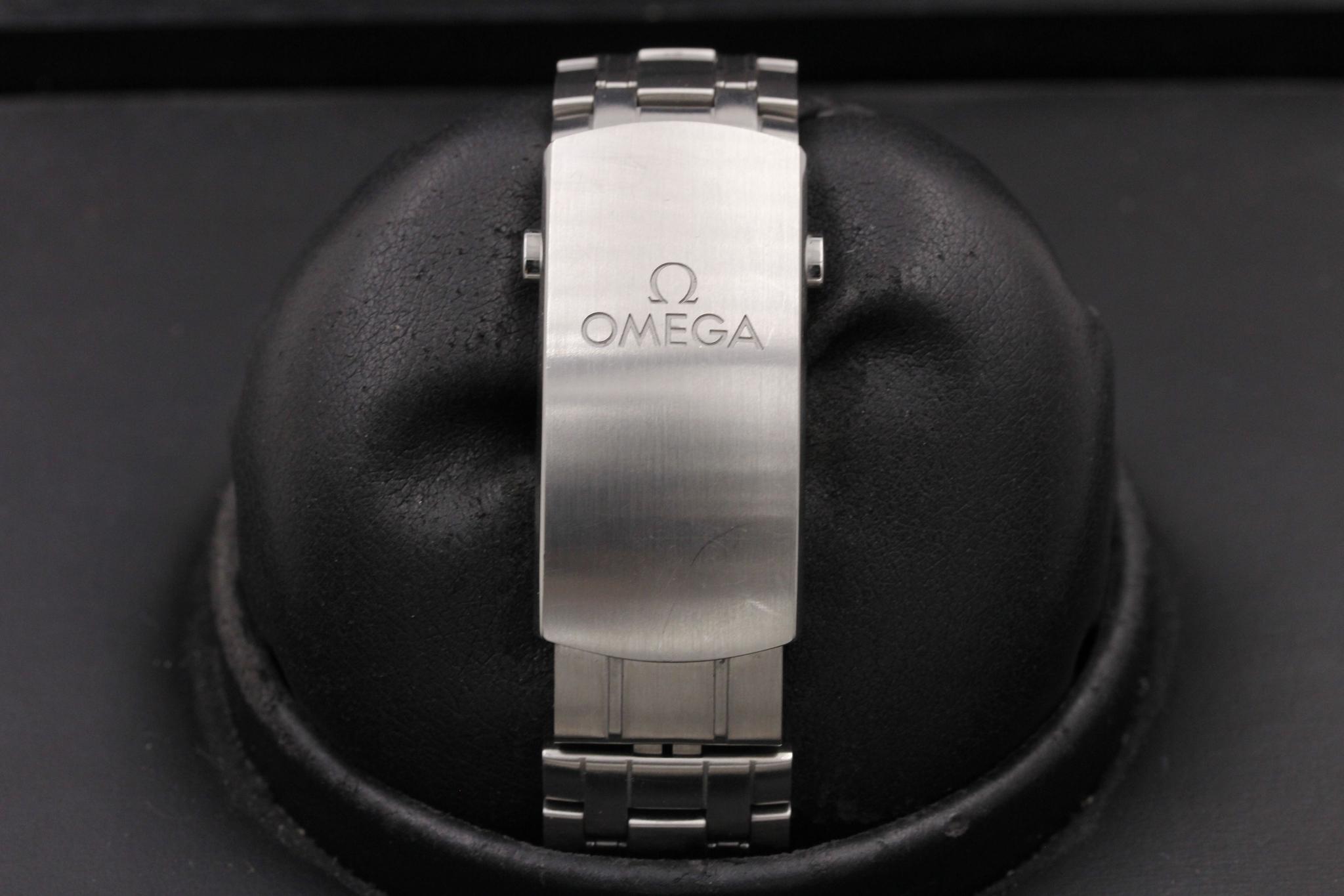 Watch Image 8