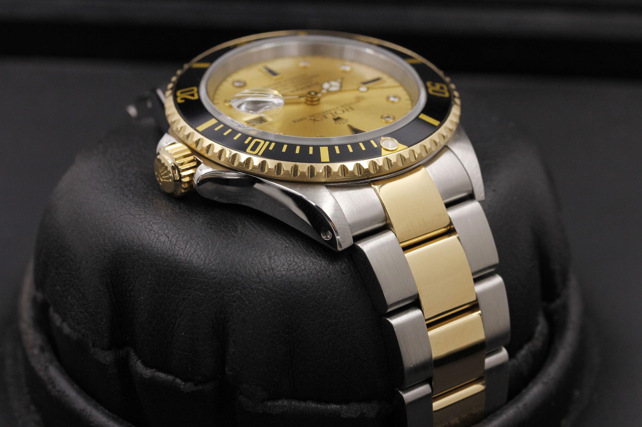 Watch Image 4
