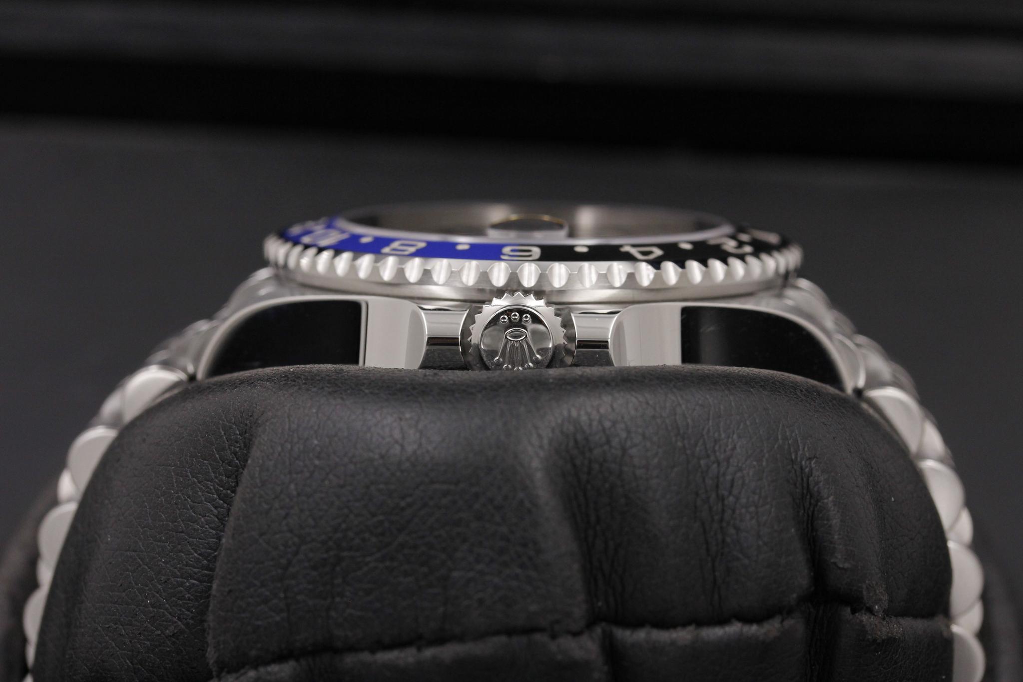Watch Image 3