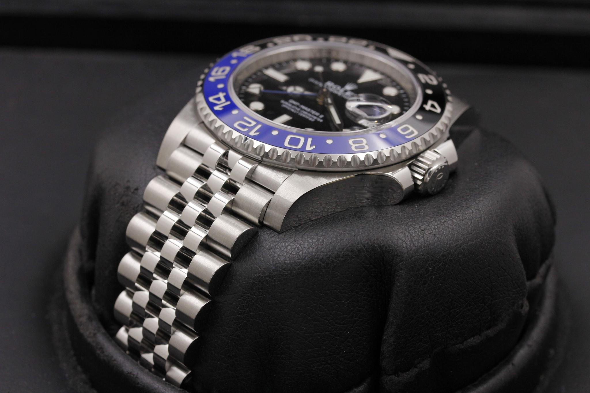 Watch Image 2