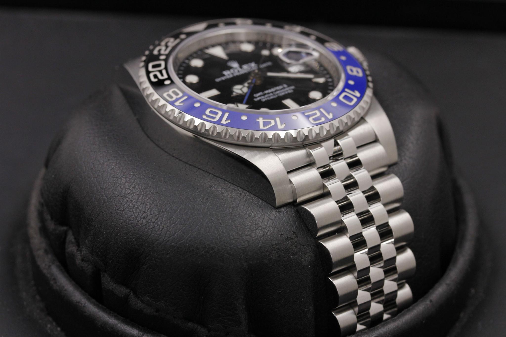 Watch Image 6