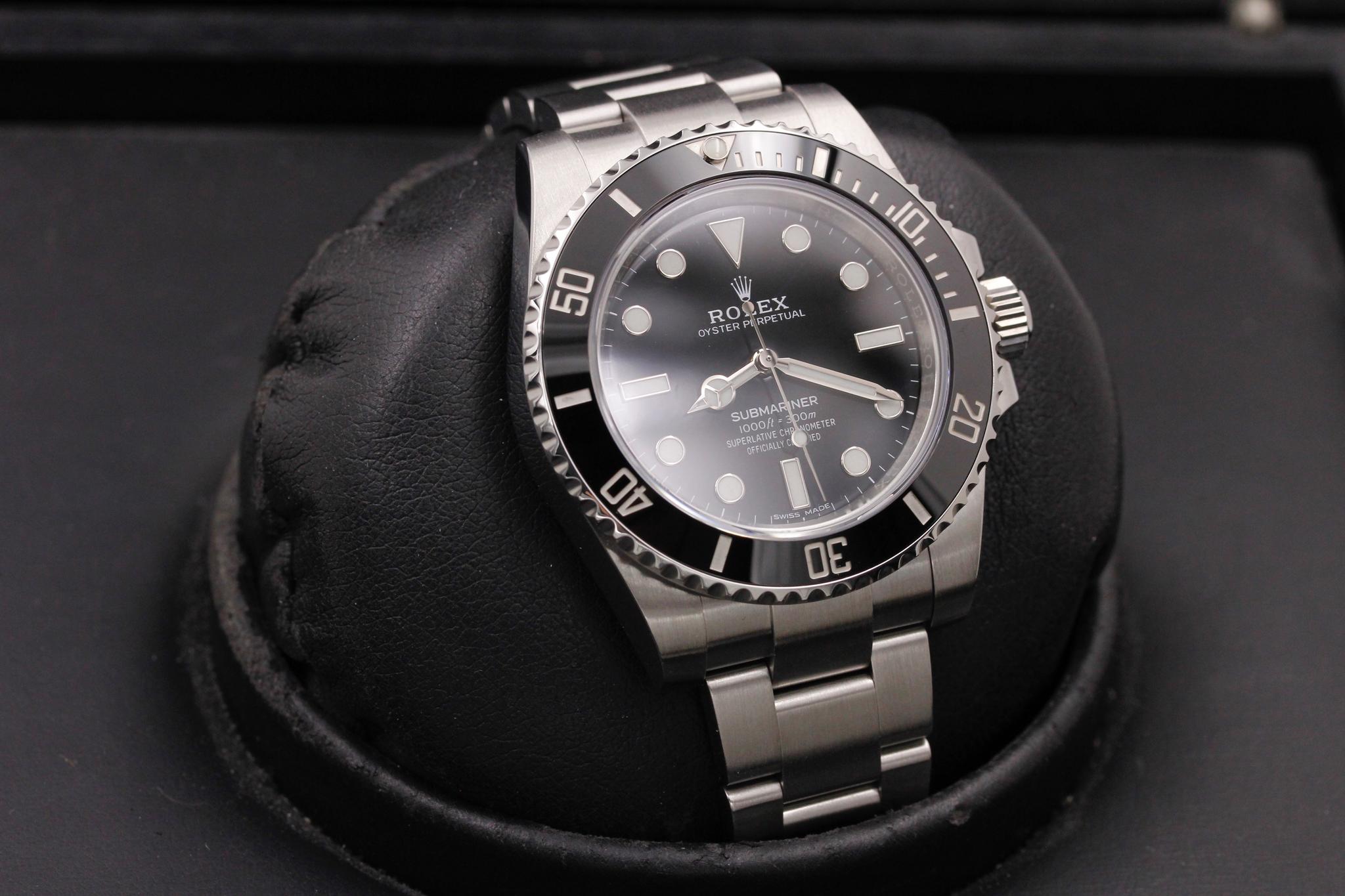 Watch Image 10