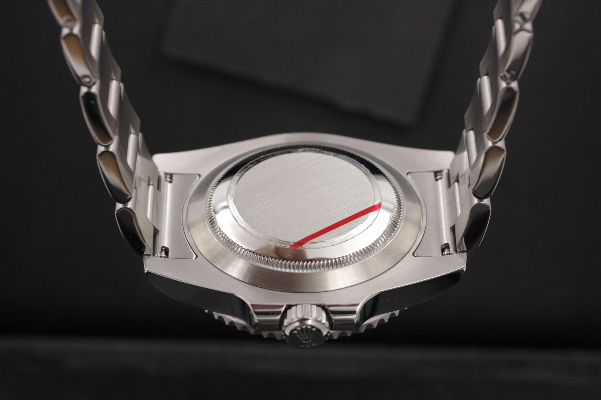 Watch Image 7