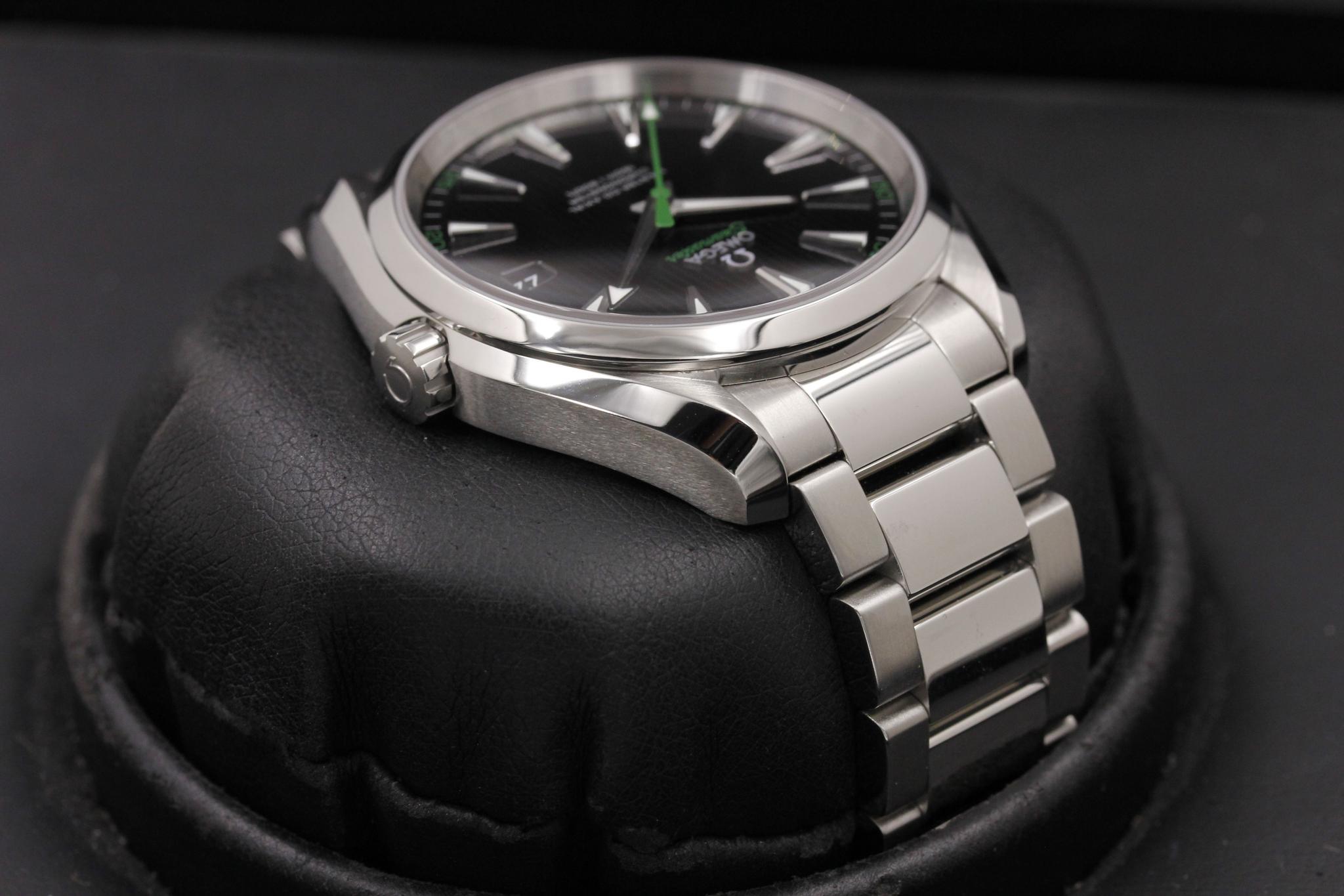 Watch Image 4