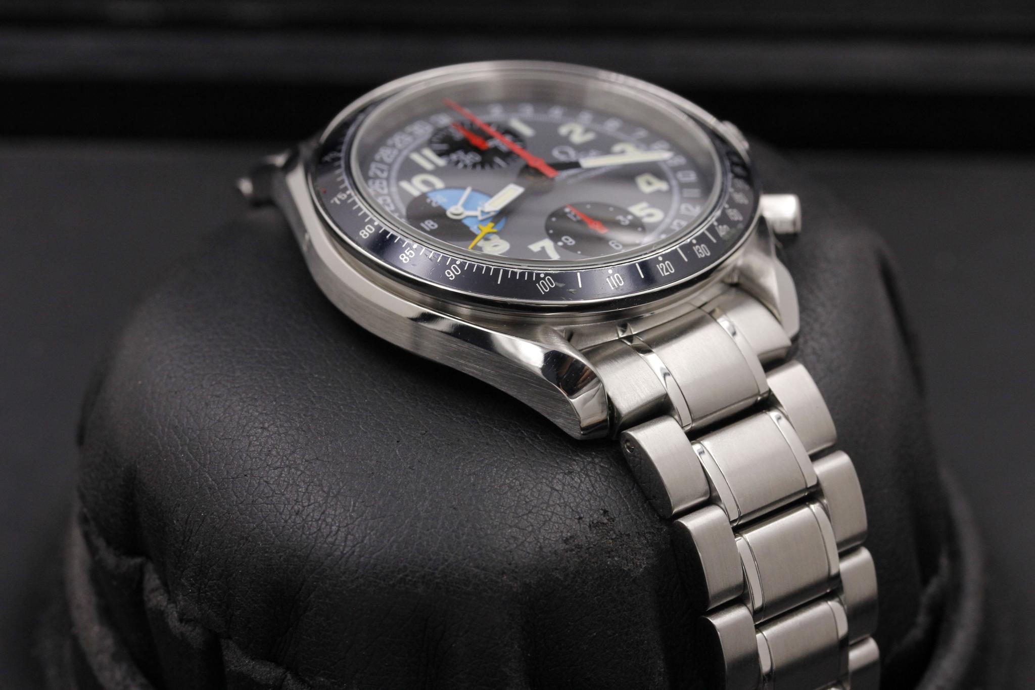 Watch Image 6