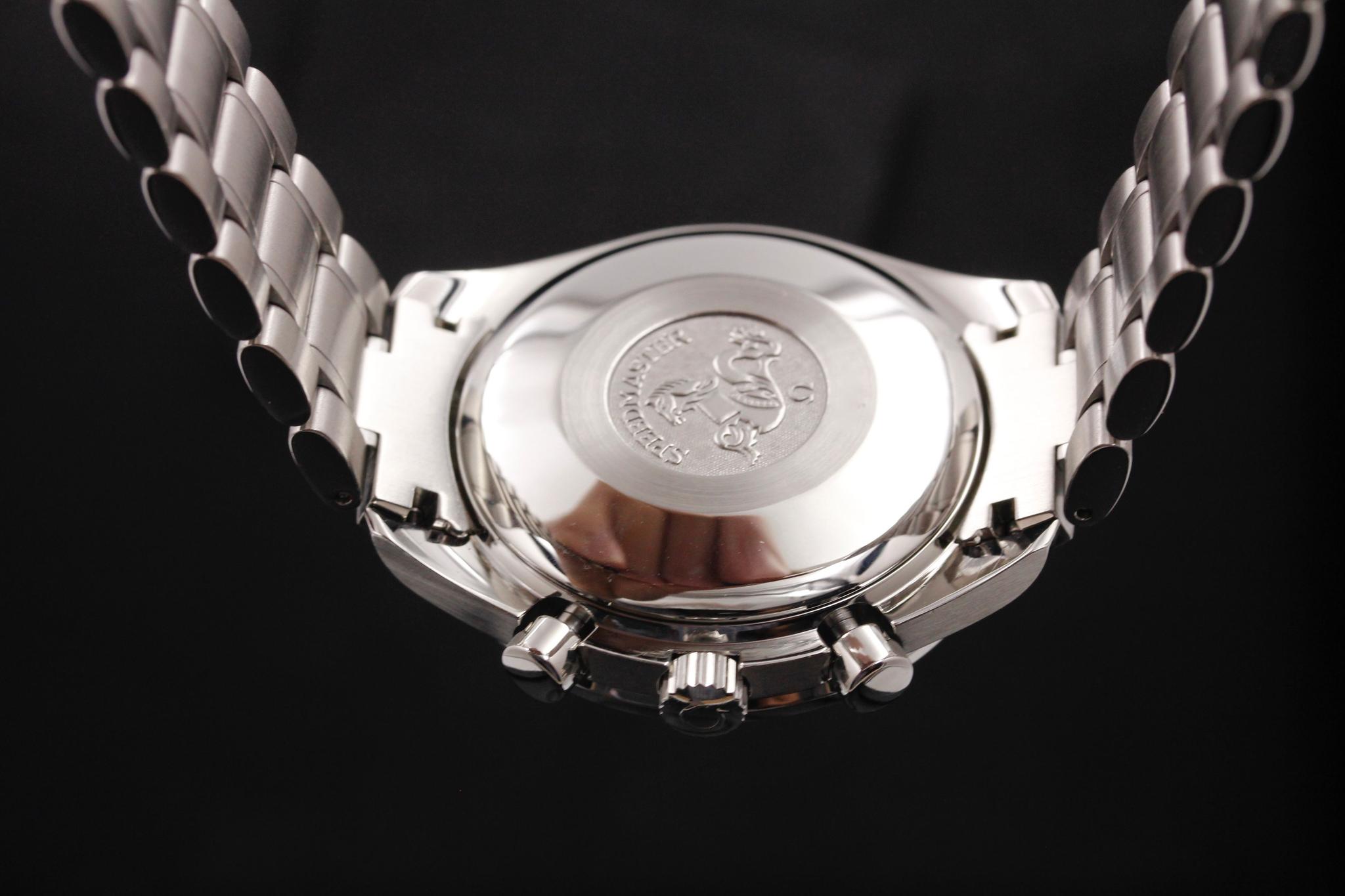 Watch Image 7