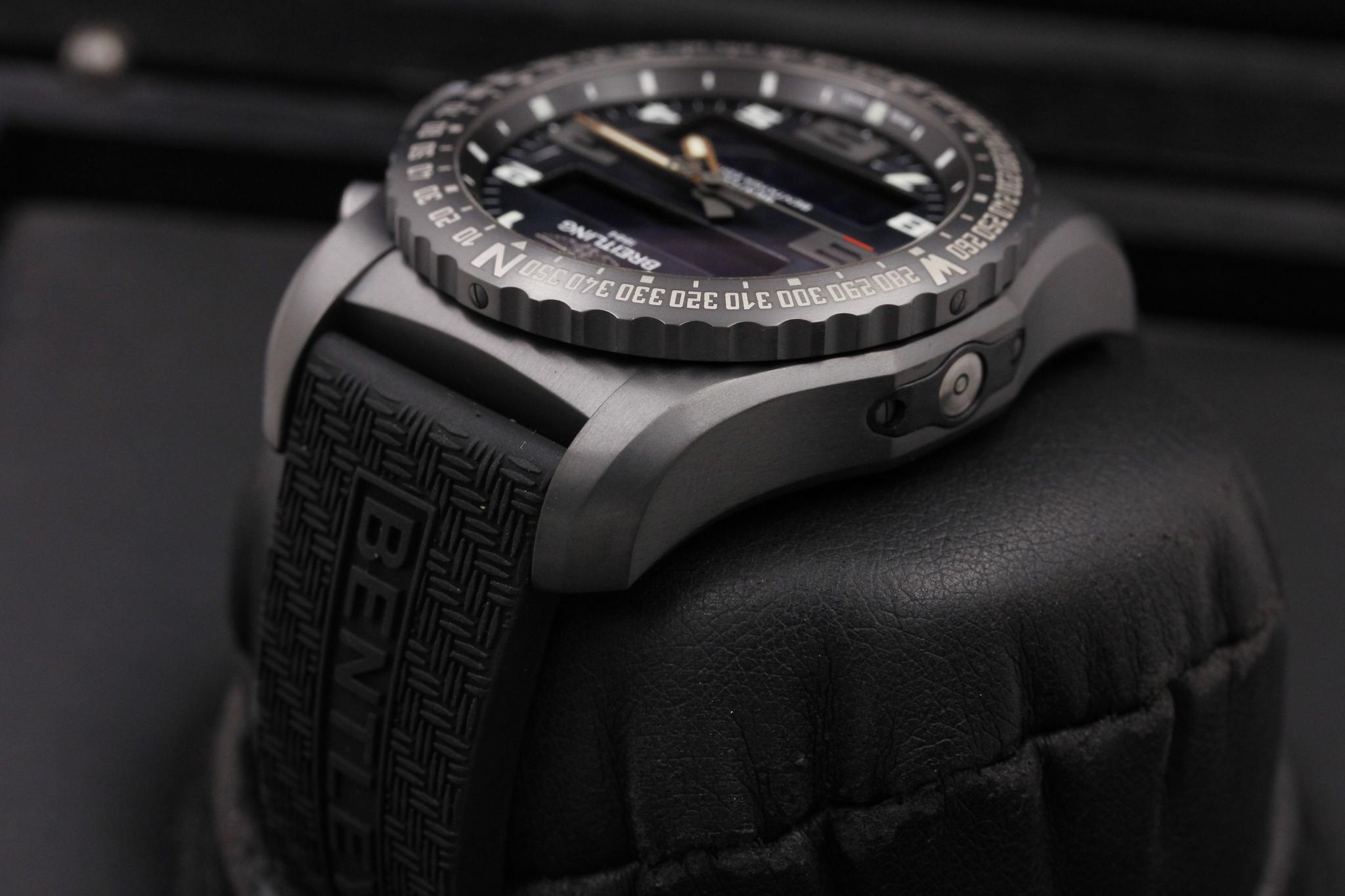 Watch Image 5