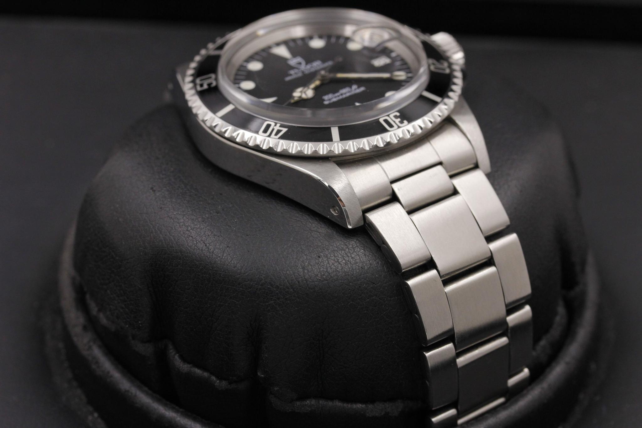Watch Image 7