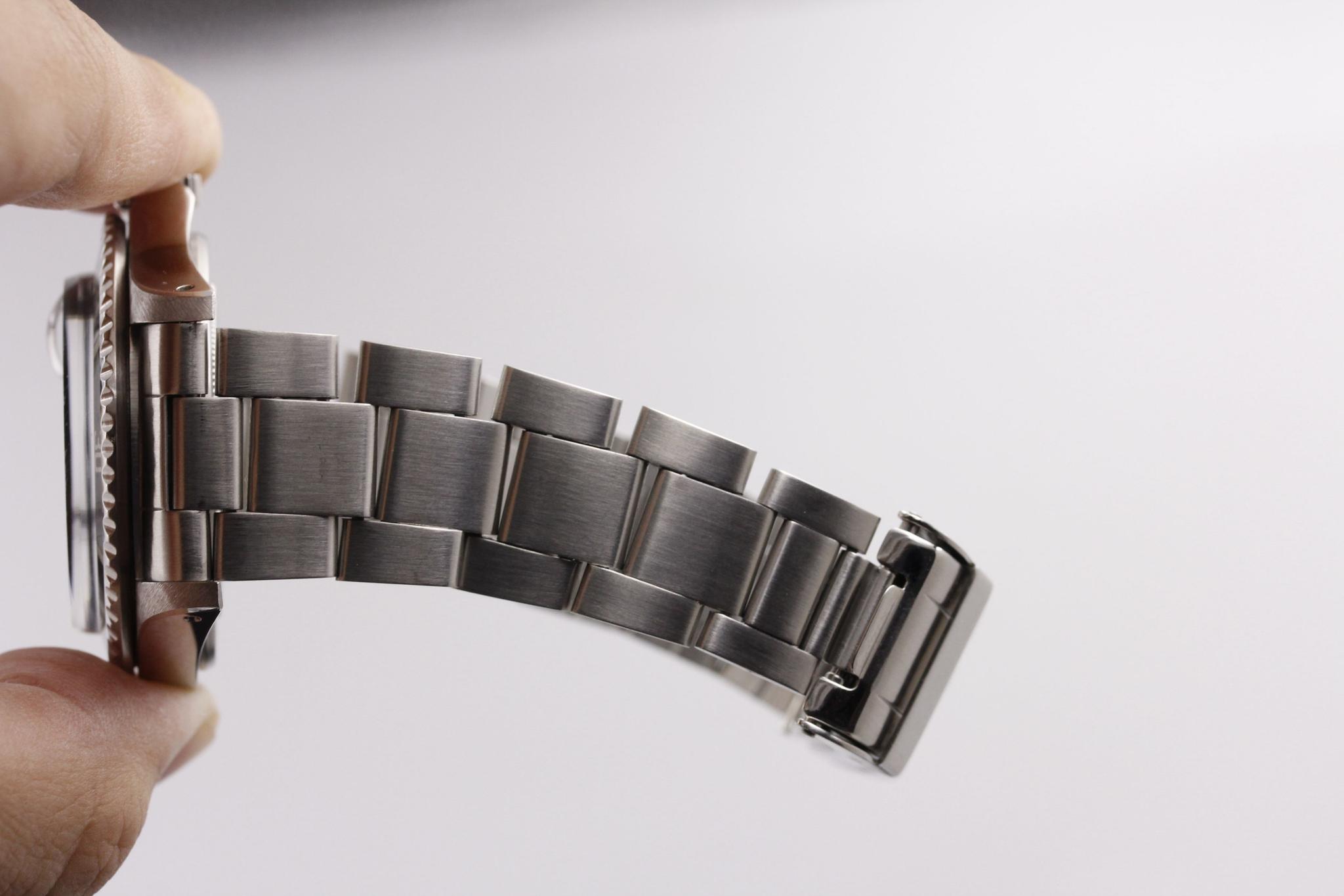 Watch Image 8