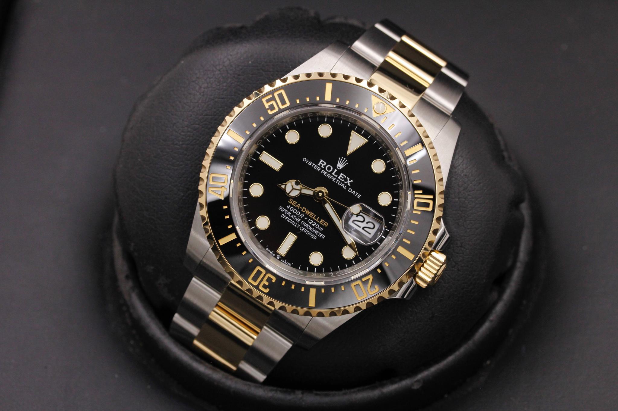 Watch Image 9