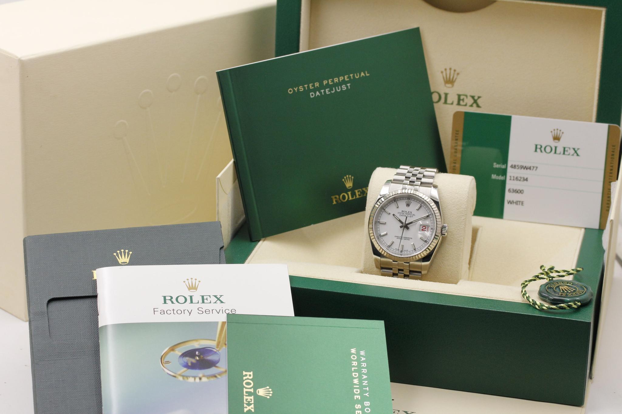 Watch Image 12