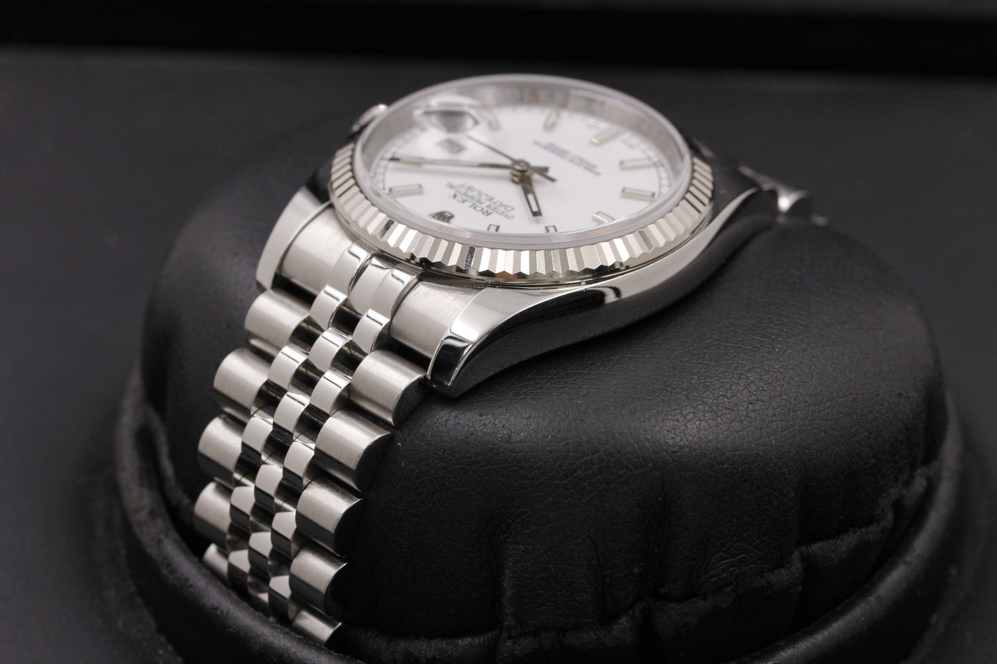 Watch Image 5