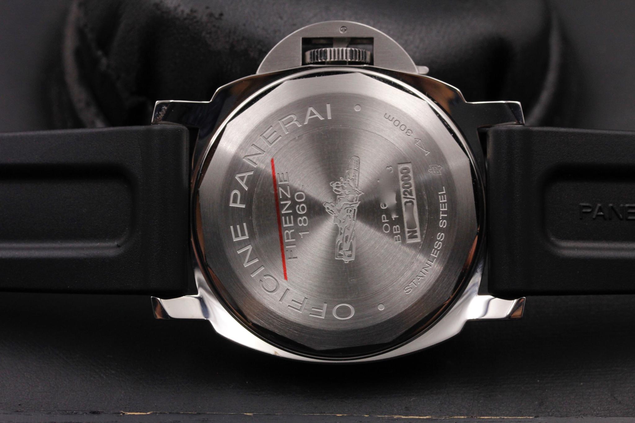 Watch Image 7