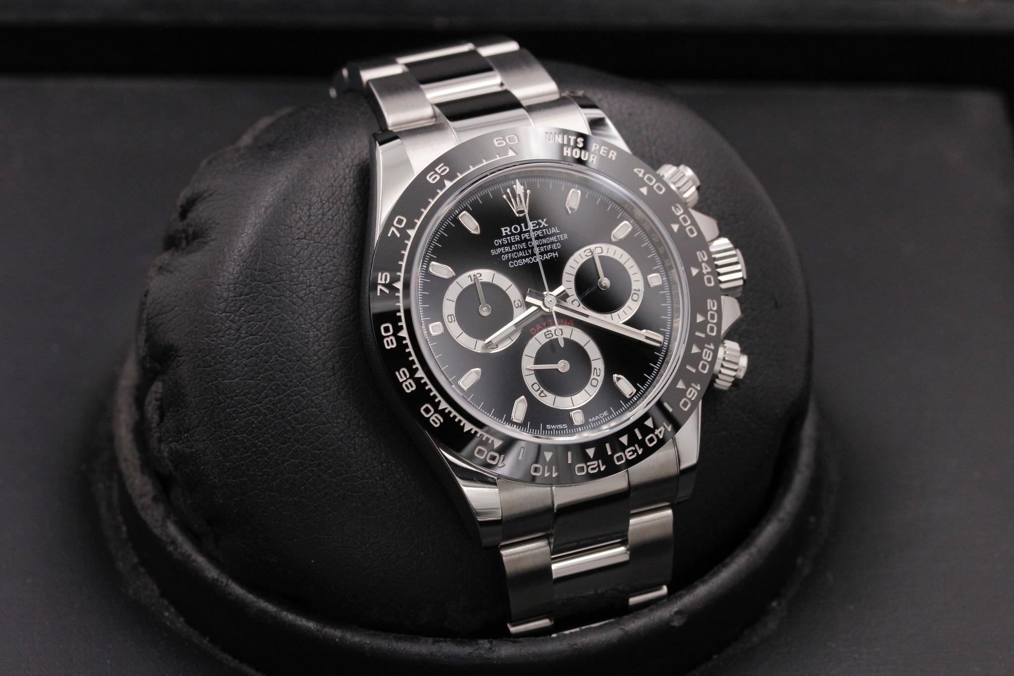 Watch Image 10