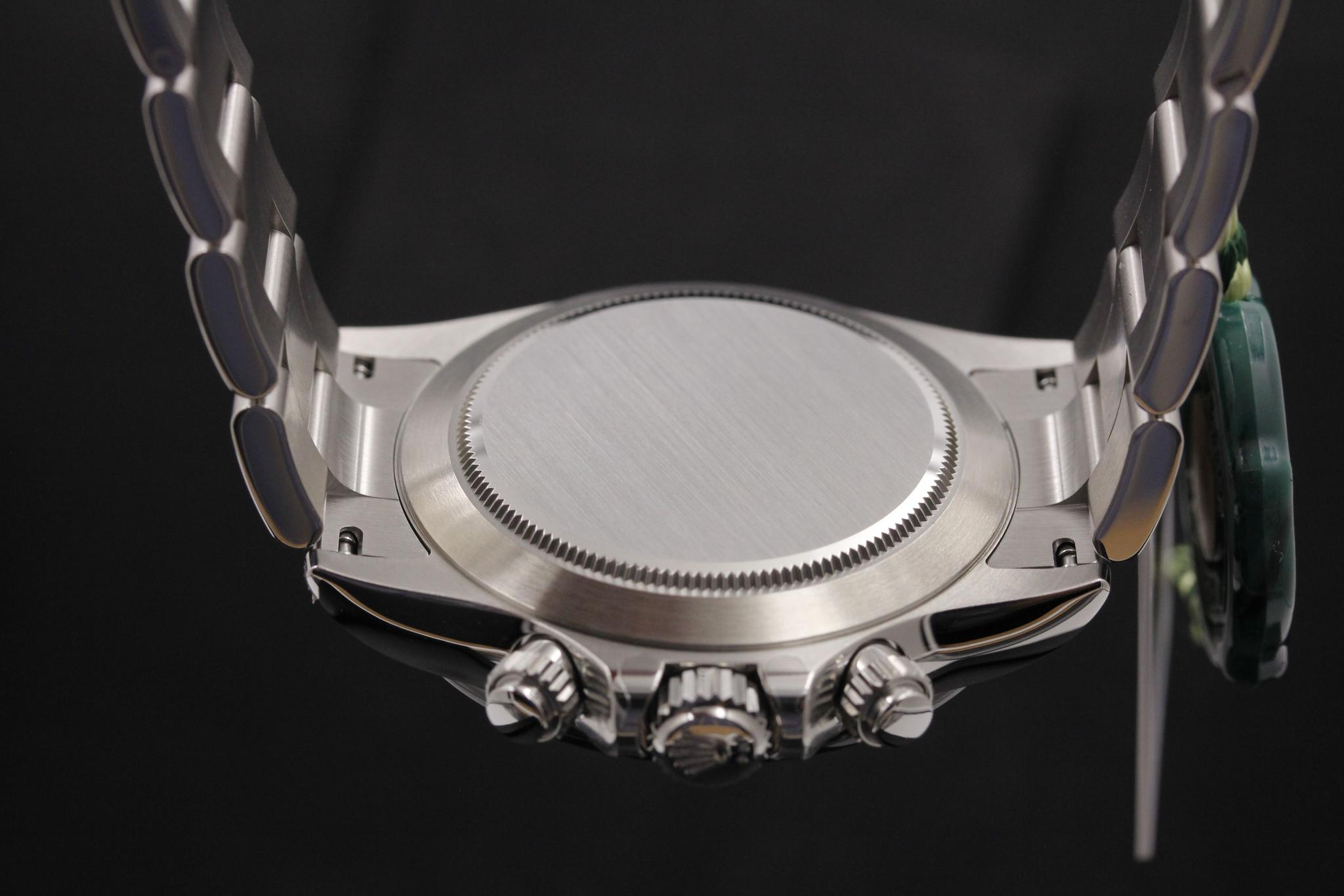 Watch Image 7
