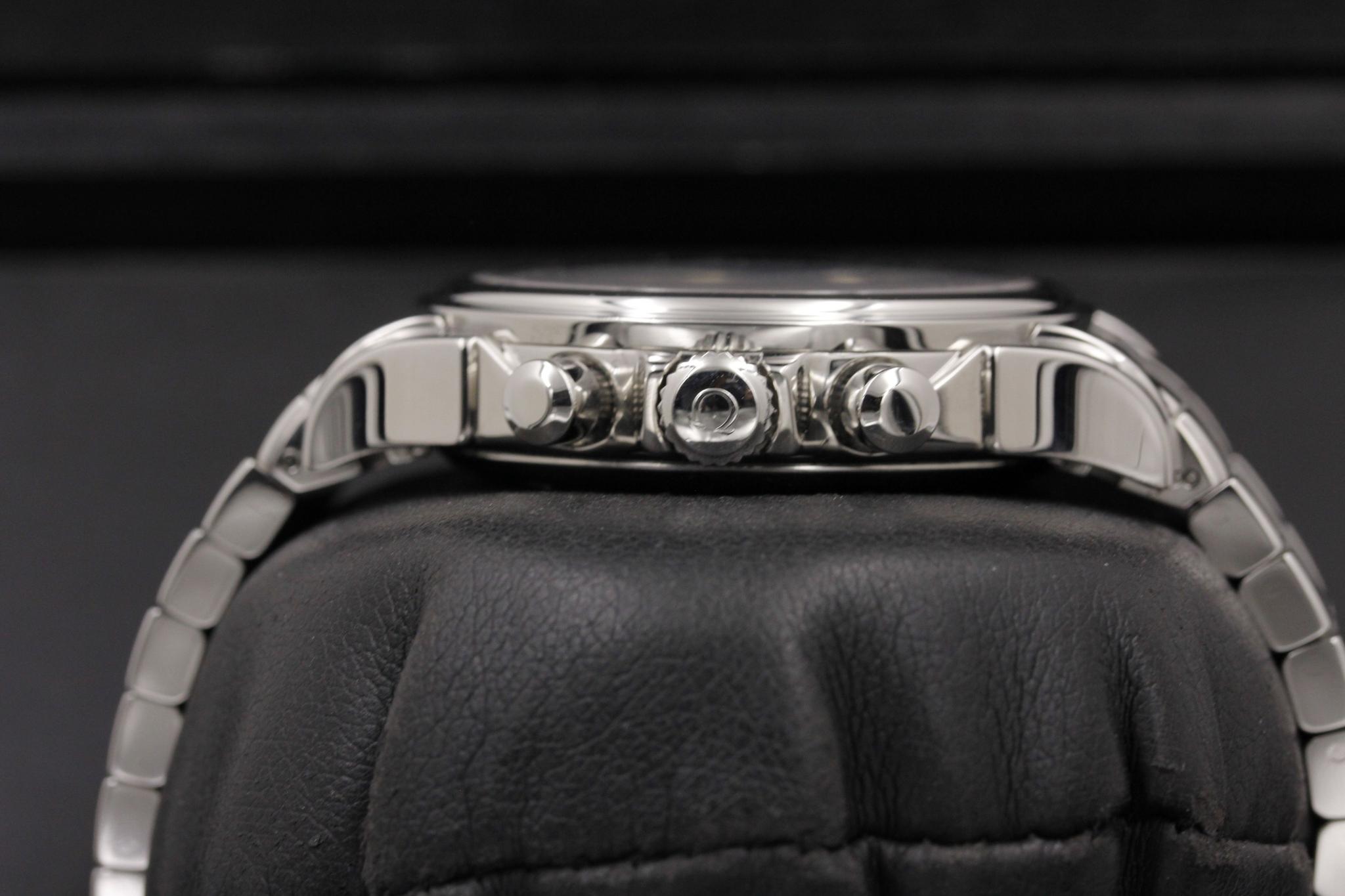 Watch Image 3