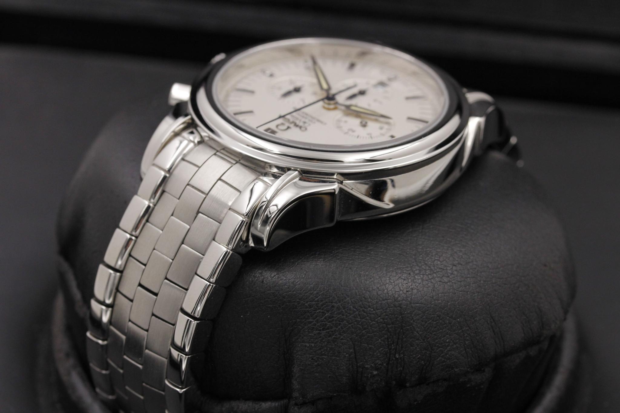 Watch Image 5